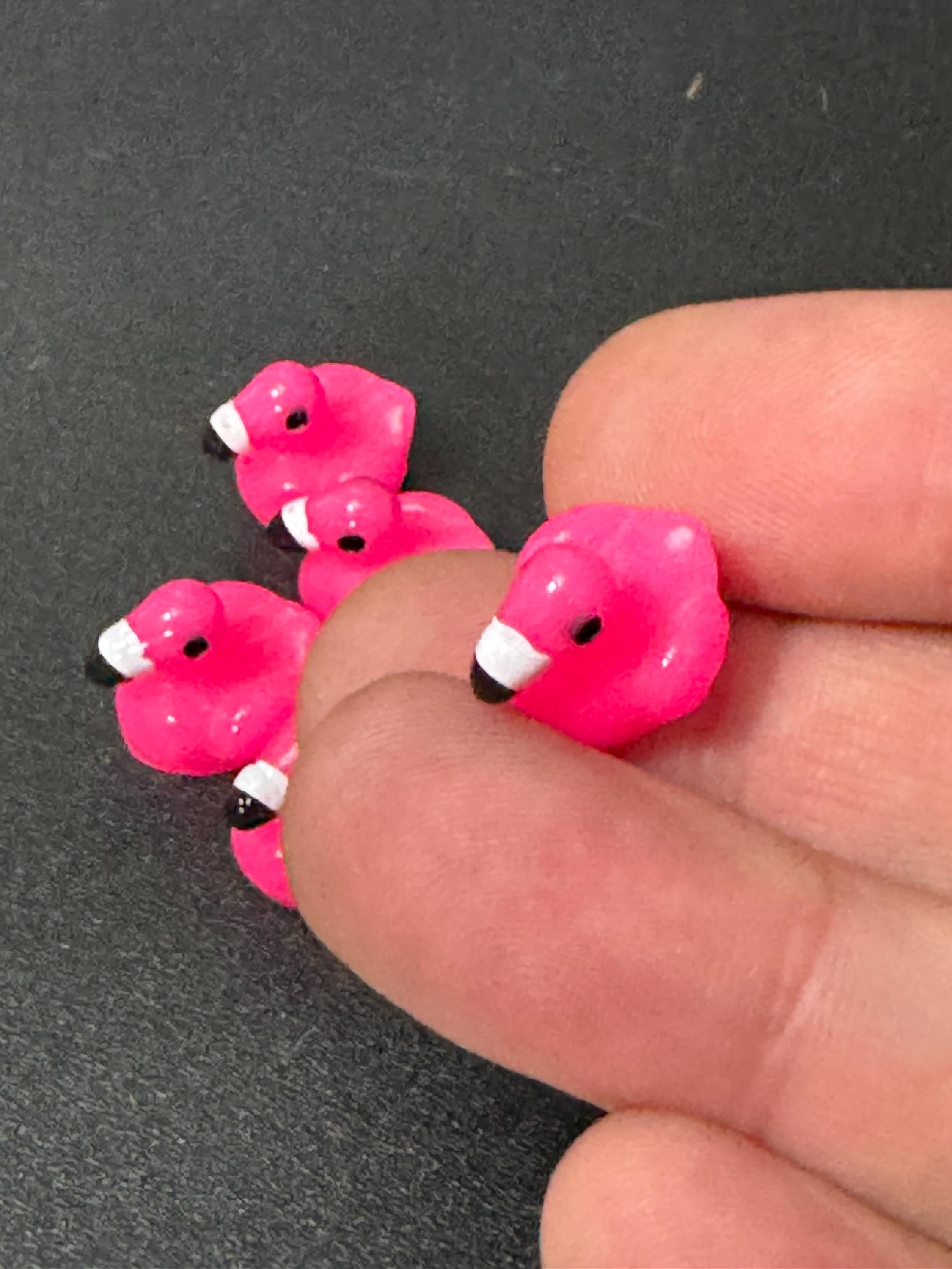 5 x Miniature pink flamingo toppers tiny figures for cake decoration , craft and dollhouse