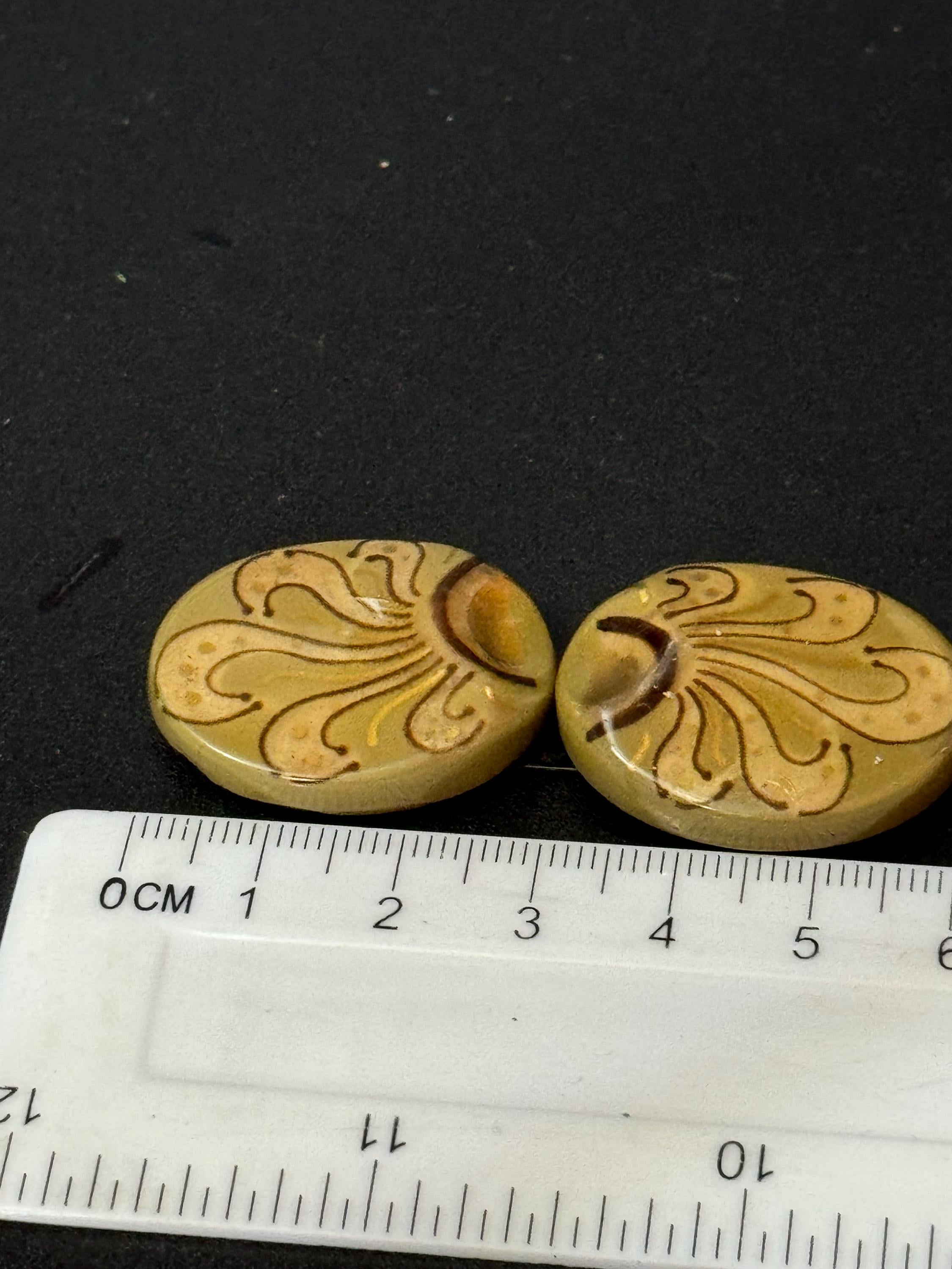 True Art nouveau 2 part BROWN early celluloid plastic belt buckle