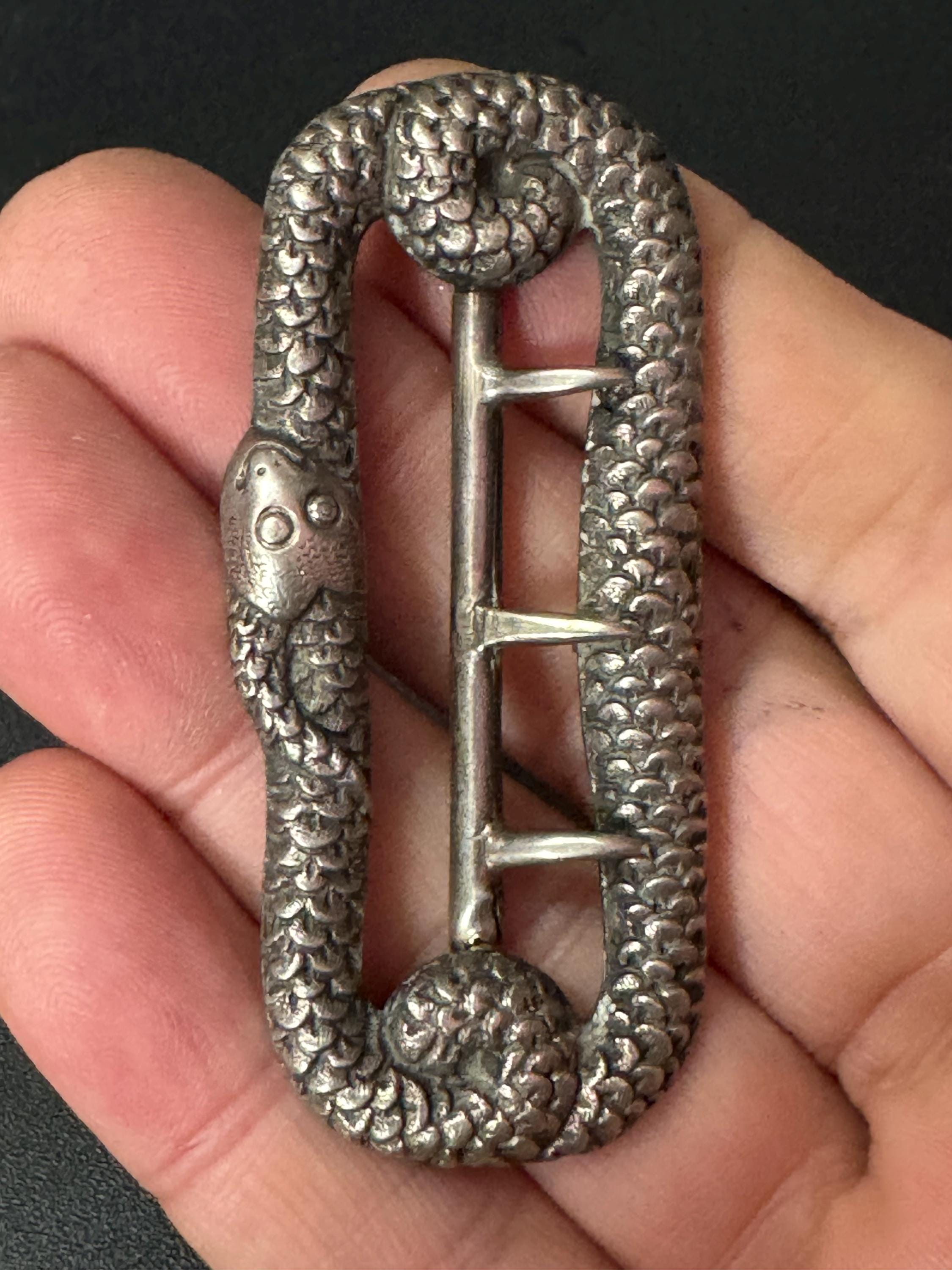 Antique Georgian 7cm  x 3cm 1900s unmarked silver tone SNAKE serpent metal belt buckle