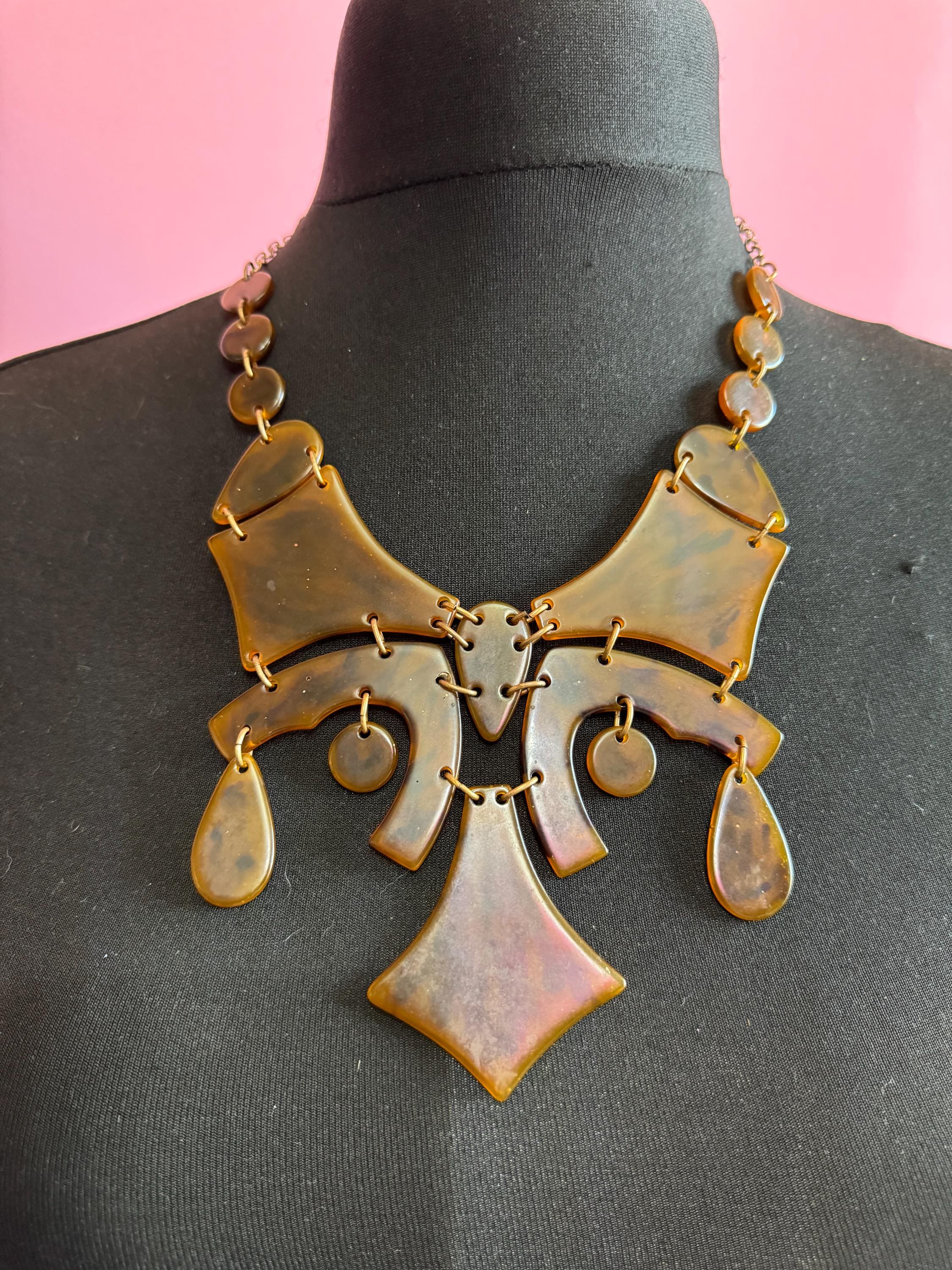 Vintage faux tortoiseshell panel link bib necklace 59cm