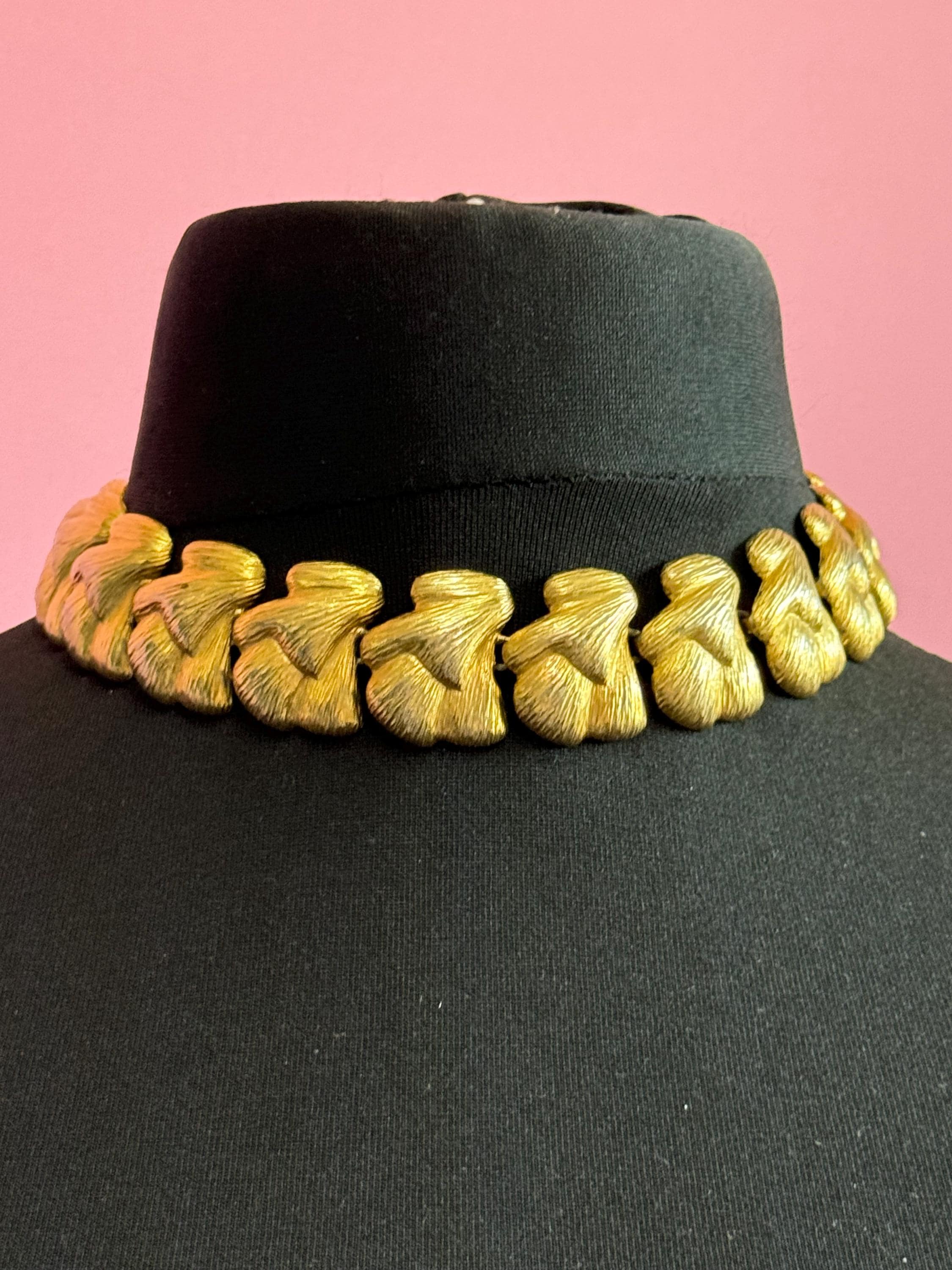 signed Piscitelli wide link chunky gold tone choker necklace 44cm