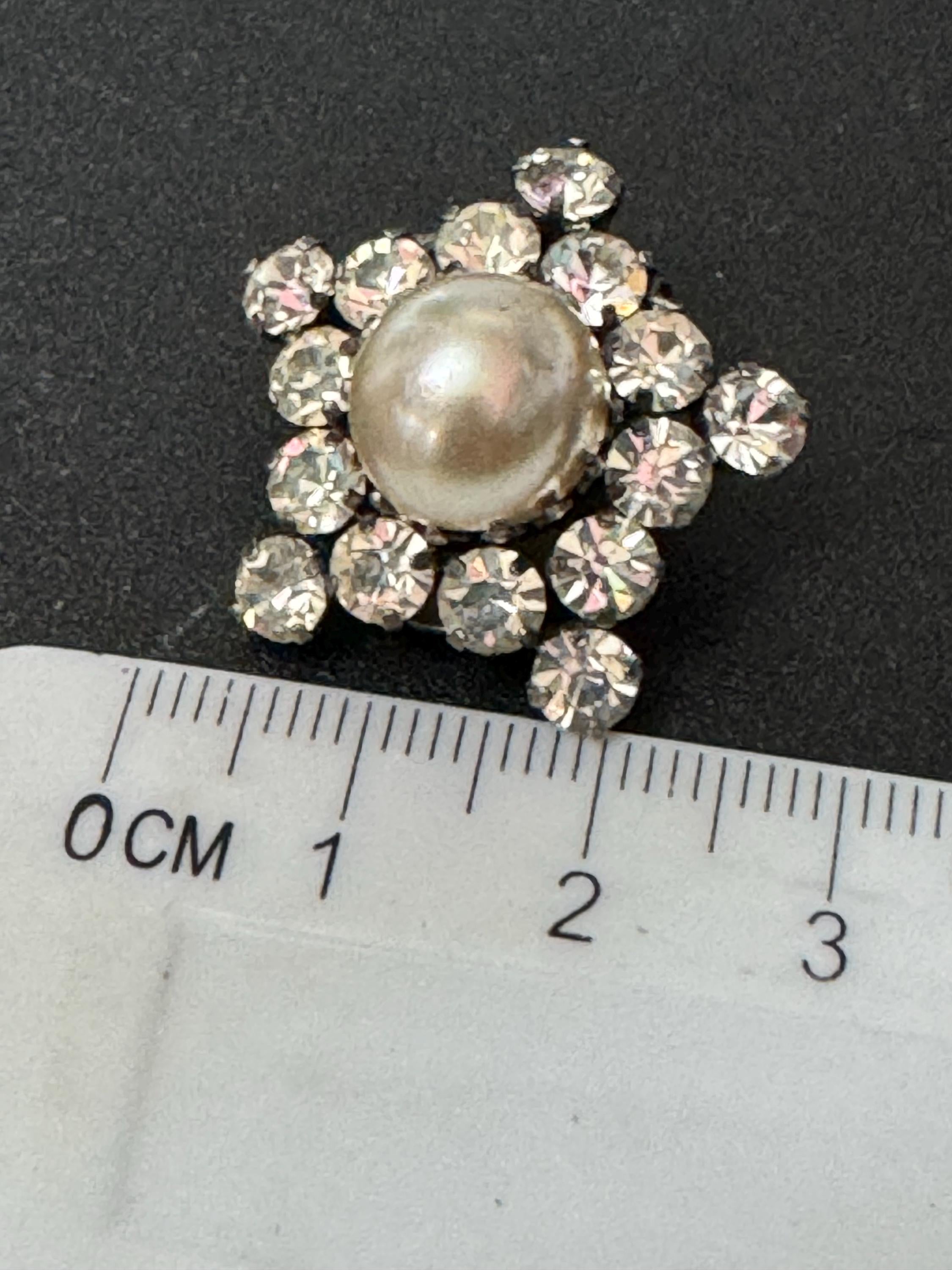 Faux pearl and clear diamanté paste Silver Tone Vintage Clip On Earrings