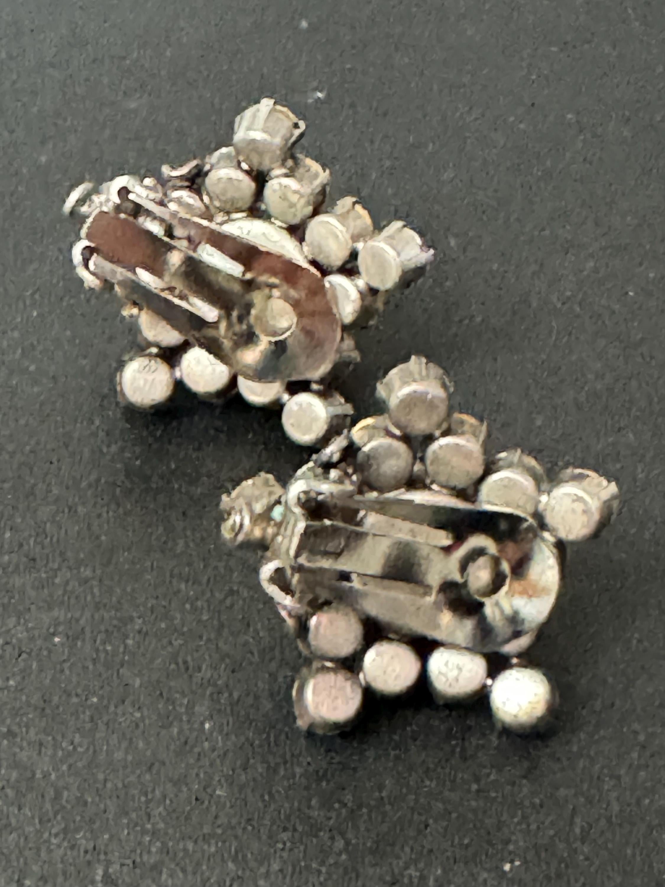 Faux pearl and clear diamanté paste Silver Tone Vintage Clip On Earrings