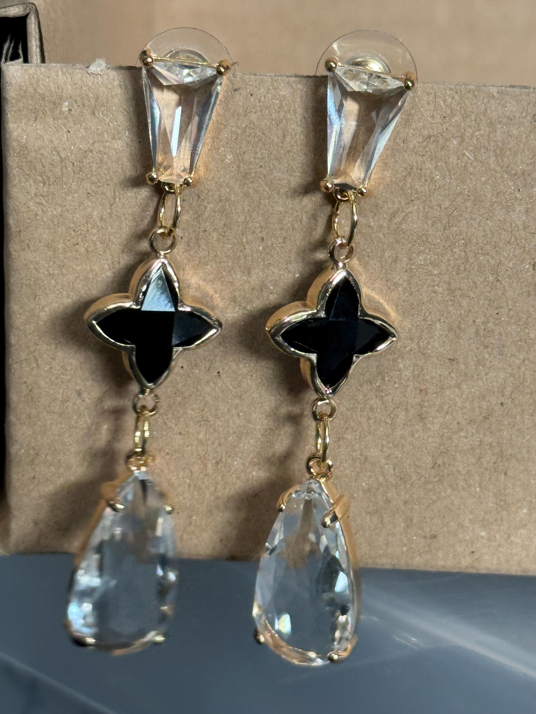 18k Gold plated clear and black crystal clover teardrop earrings