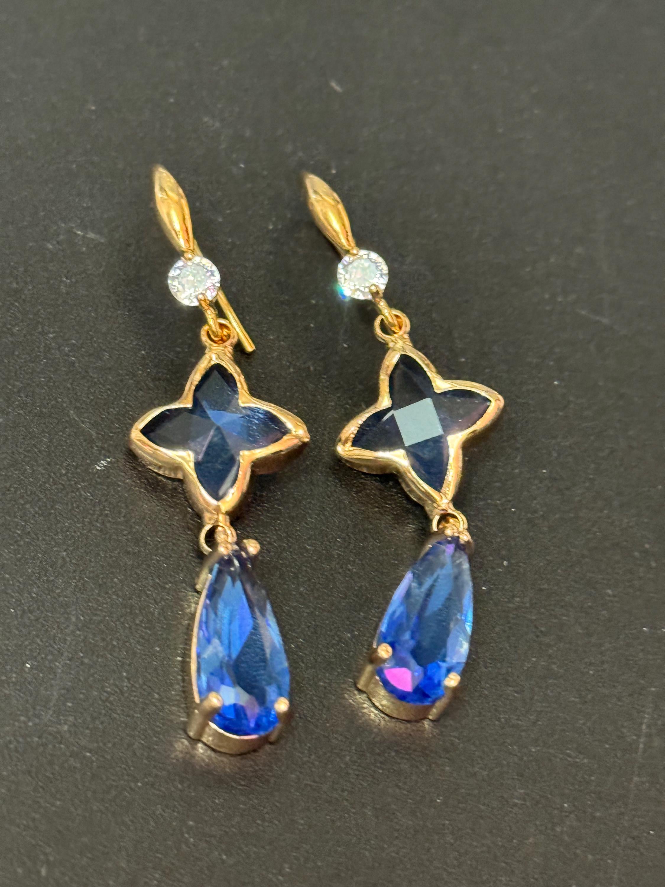 18k Gold plated Sapphire blue and clear crystal glass clear teardrop earrings