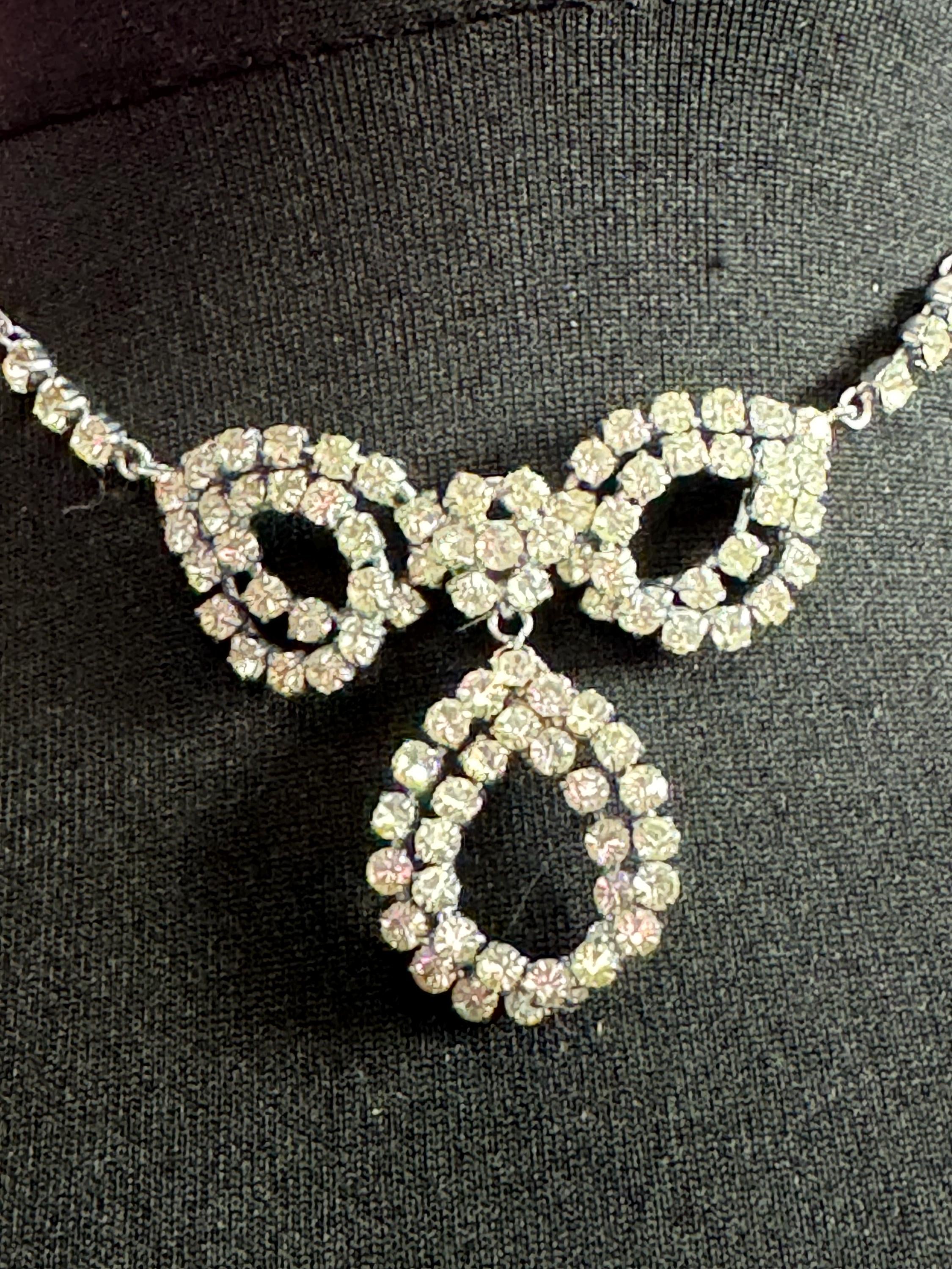 Vintage clear diamanté glass rhinestone crystal silver tone necklace 41cm