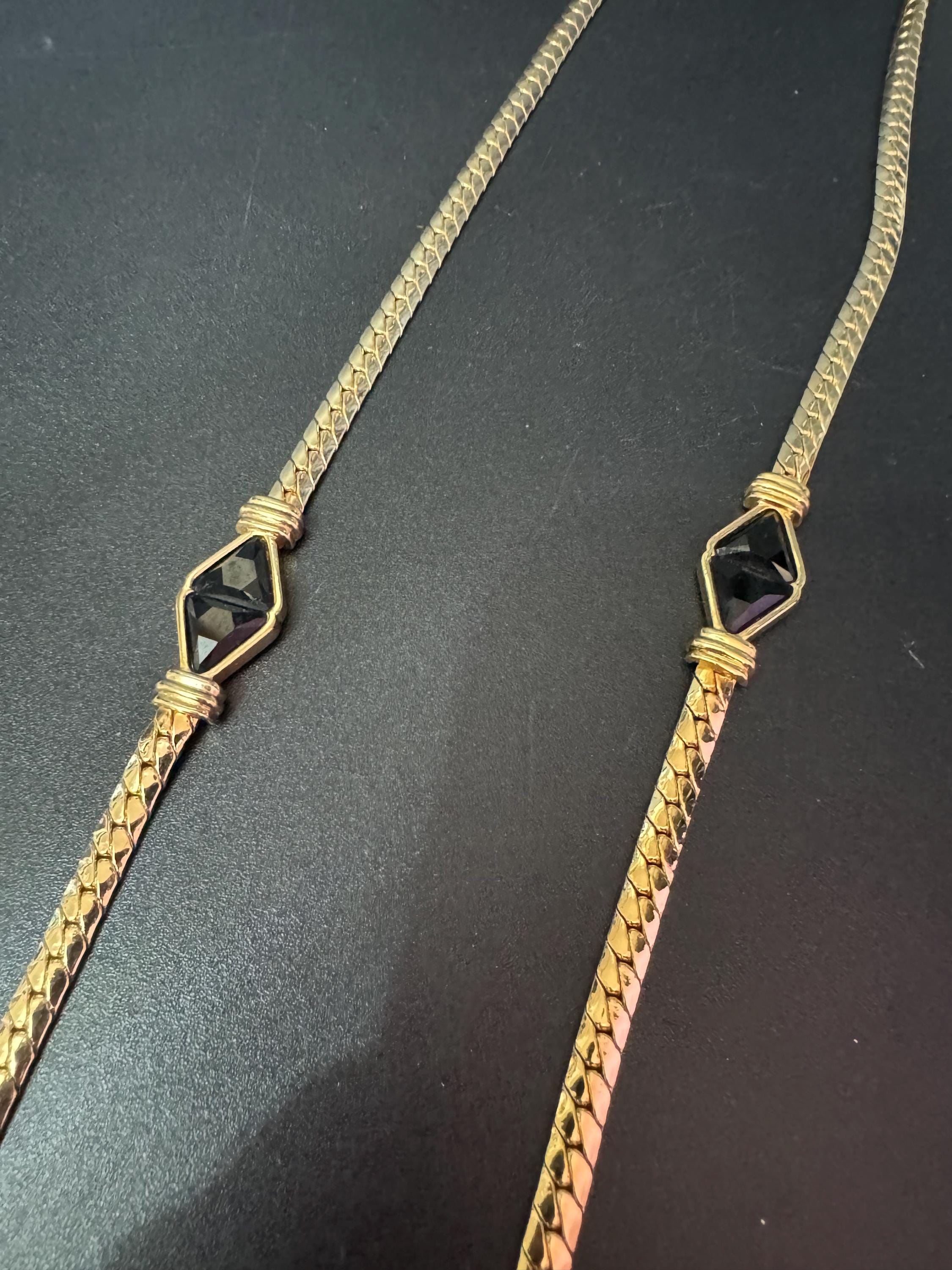 Retro black faceted glass vintage gold tone flat long chain necklace 80cm length