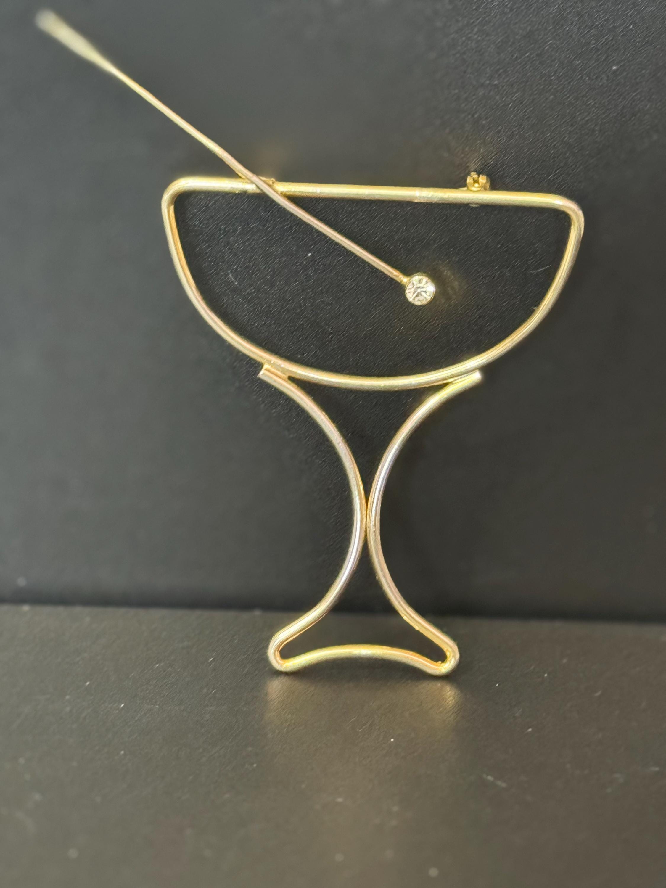 oversized Champagne Gin Martini Cocktail Glass gold tone brooch with clear diamanté   Ideal 18th or 21st birthday gift 1980s 1990s