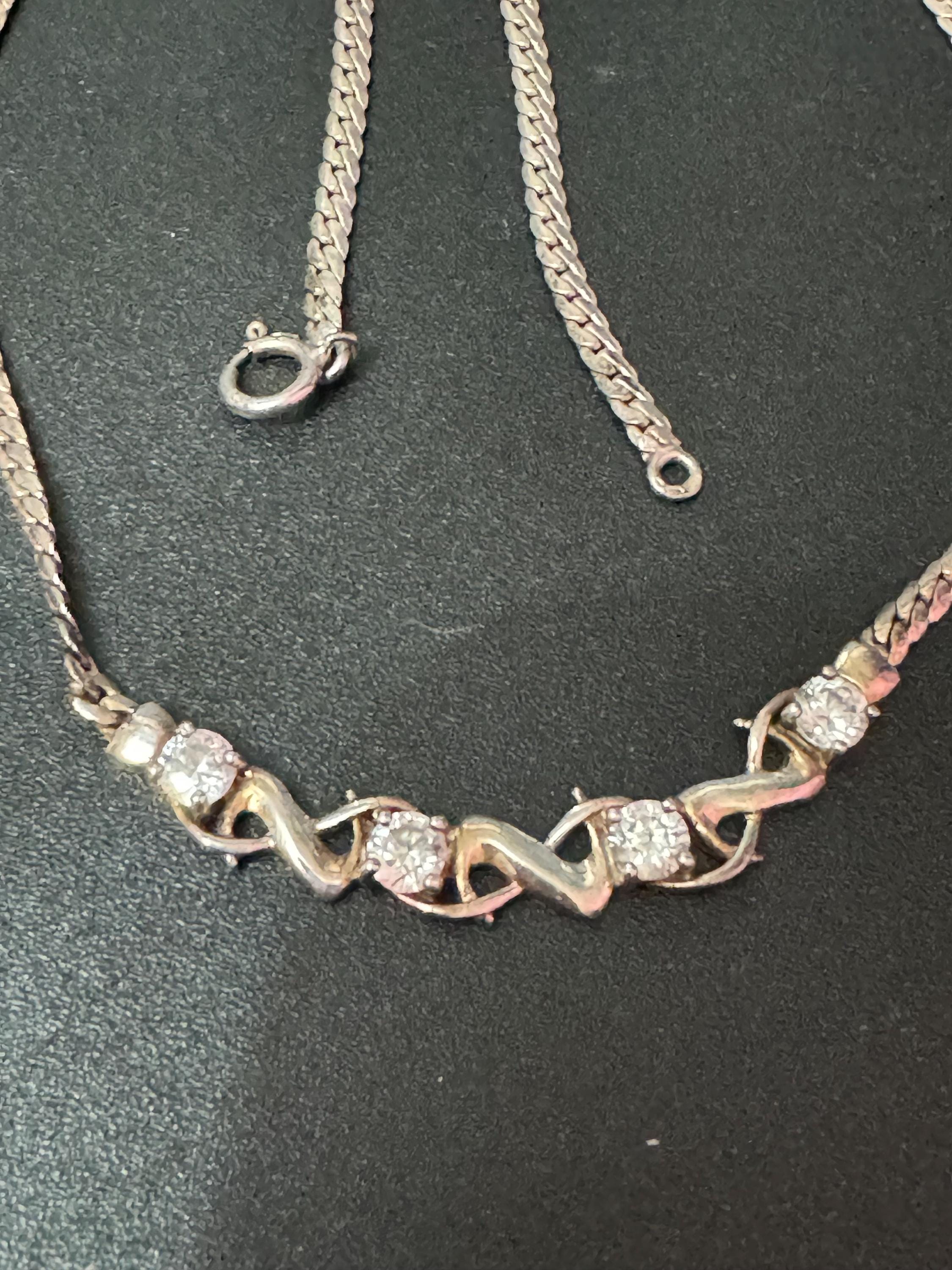 Vintage 925 Sterling Silver Necklace with central clear diamanté Crystals 10.7 grams