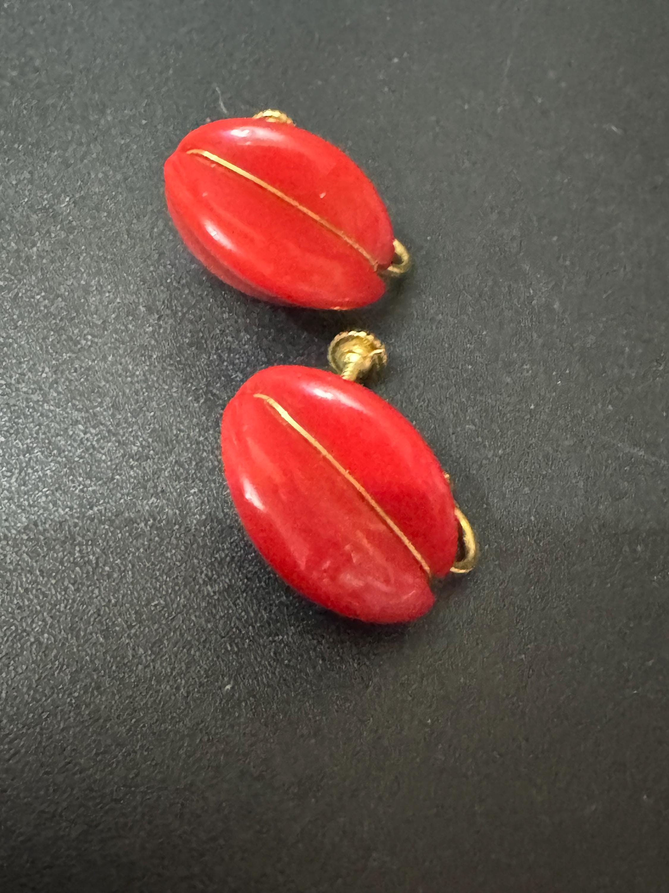 Signed NAPIER Vintage bright red plastic gold tone classic clip on earrings