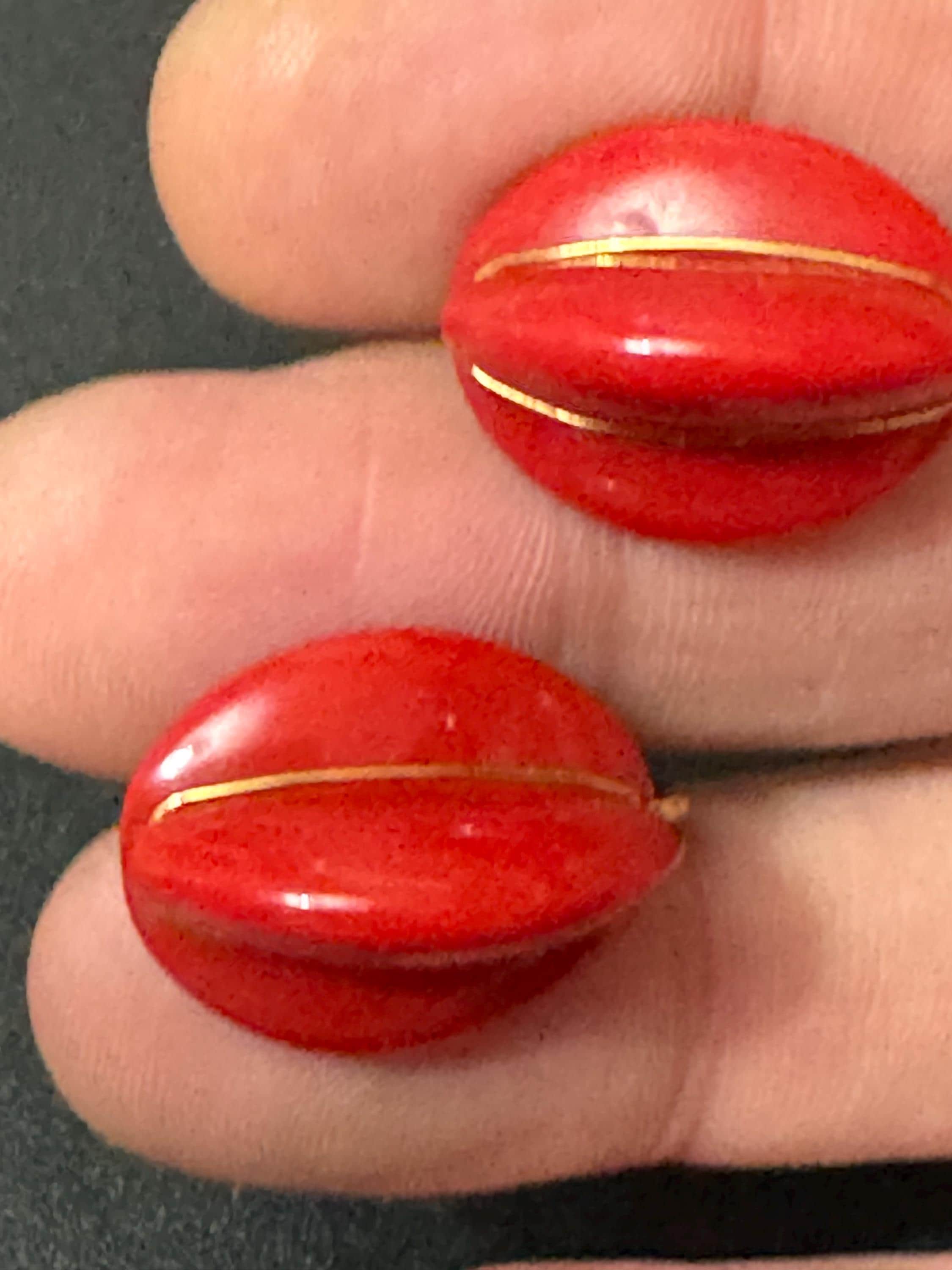 Signed NAPIER Vintage bright red plastic gold tone classic clip on earrings
