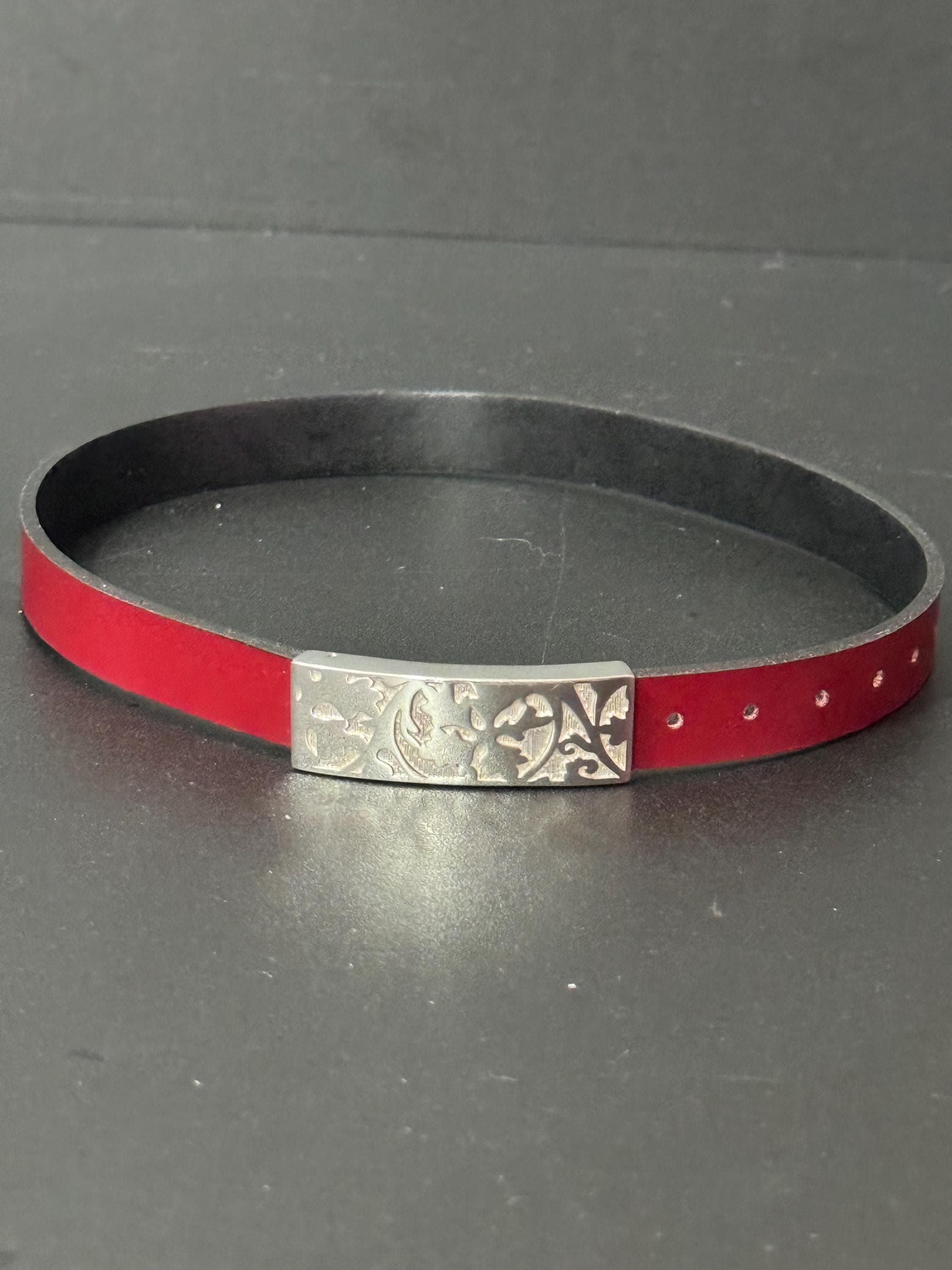 Signed Kenzo sterling silver burgundy leather combination double bracelet or 37cm choker with 925 leaf motif hallmarked