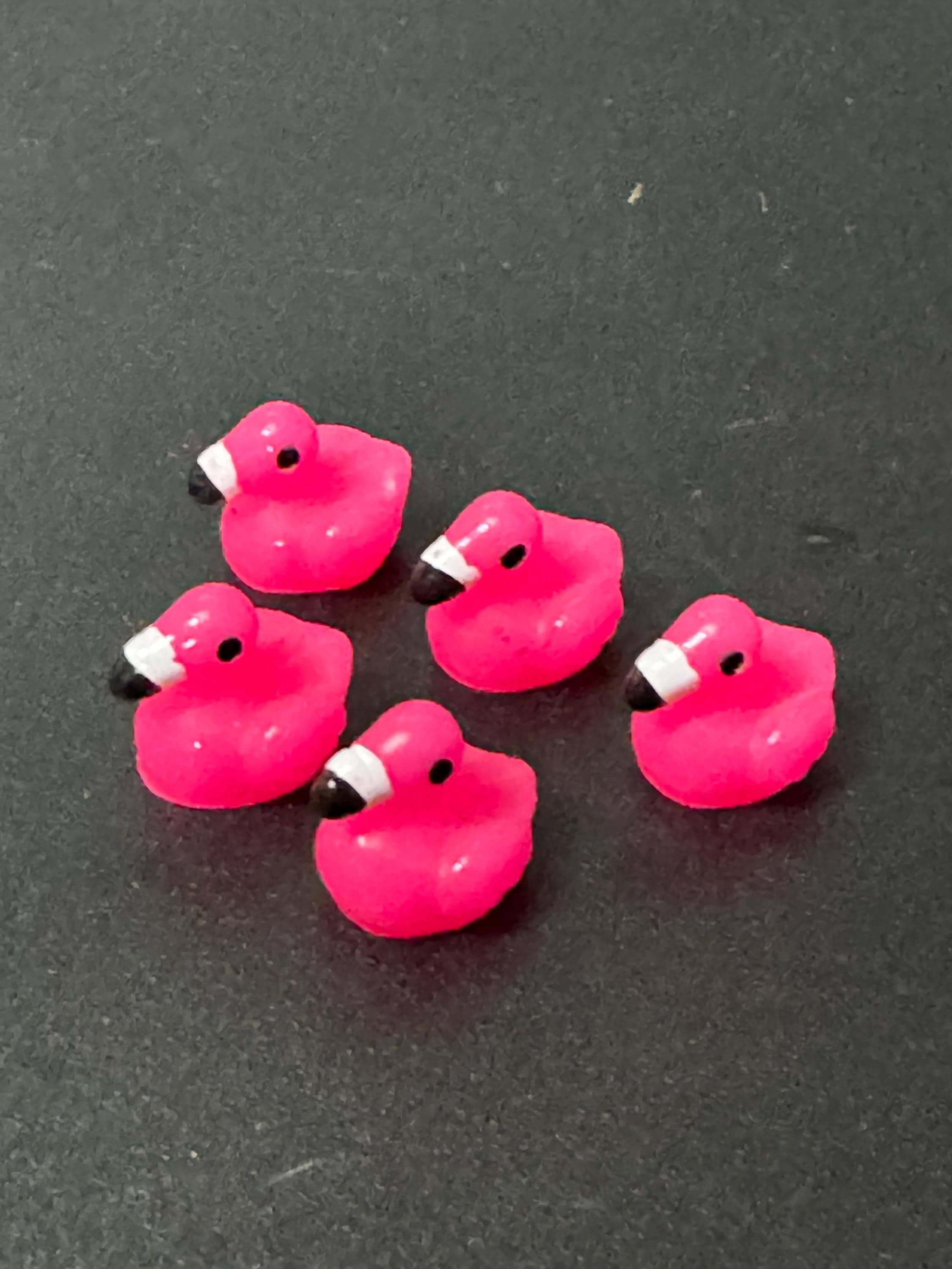 5 x Miniature pink flamingo toppers tiny figures for cake decoration , craft and dollhouse