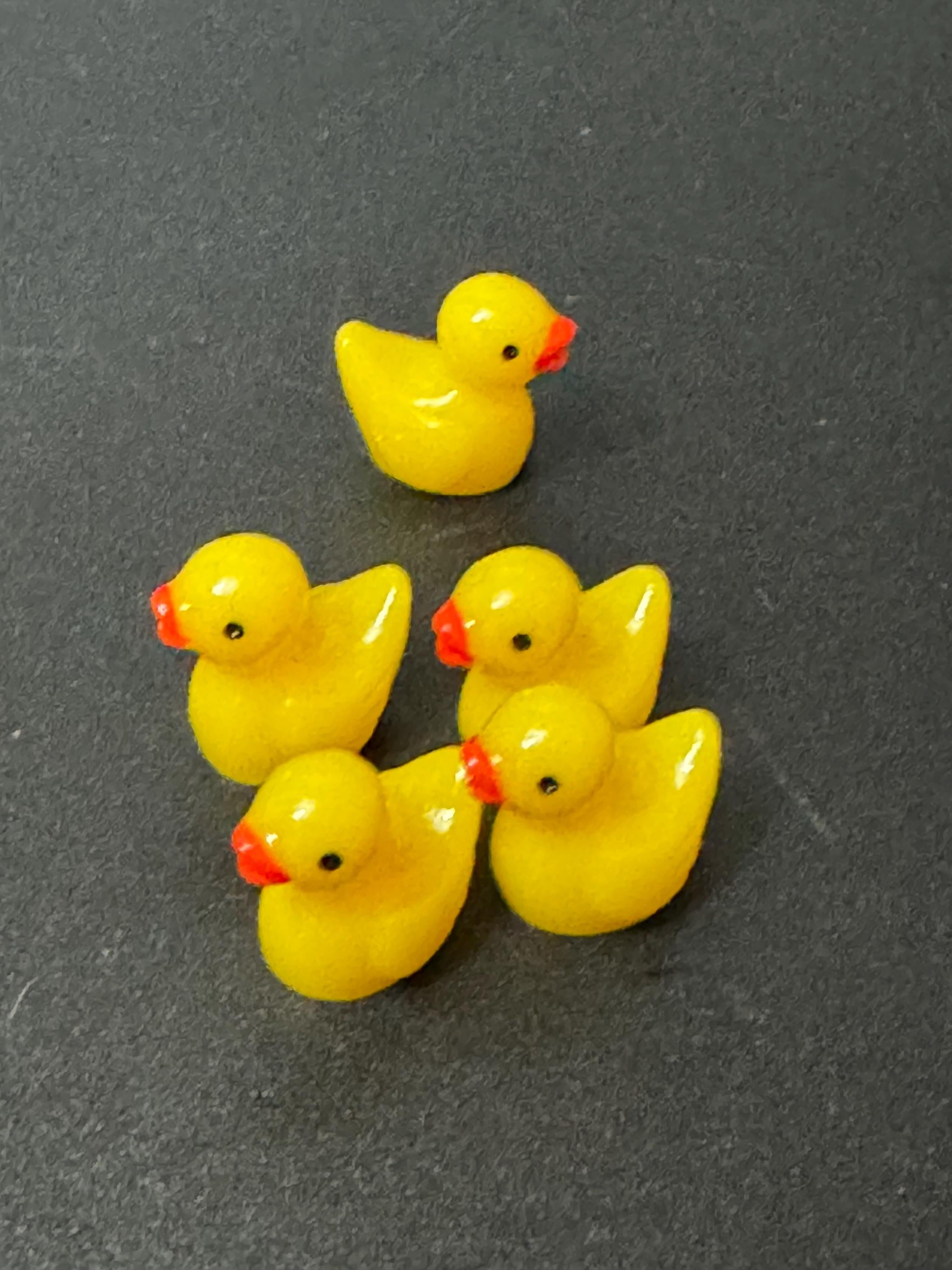 5 x miniature ducks cake toppers fairy garden farmyard dollshouse decorations
