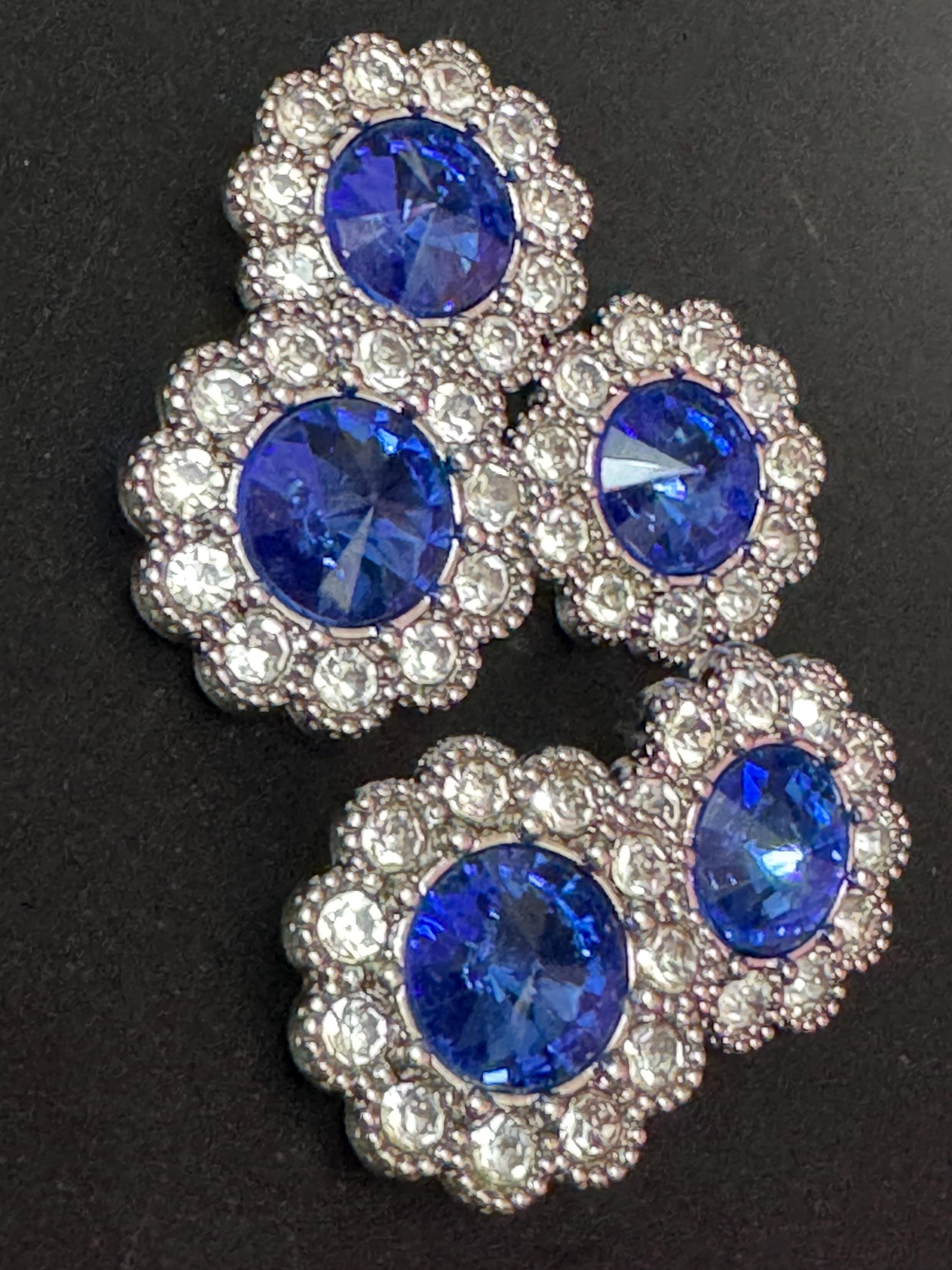 20mm clear and sapphire blue Rivoli Crystal glass flower buttons, pack of 5, silver tone metal