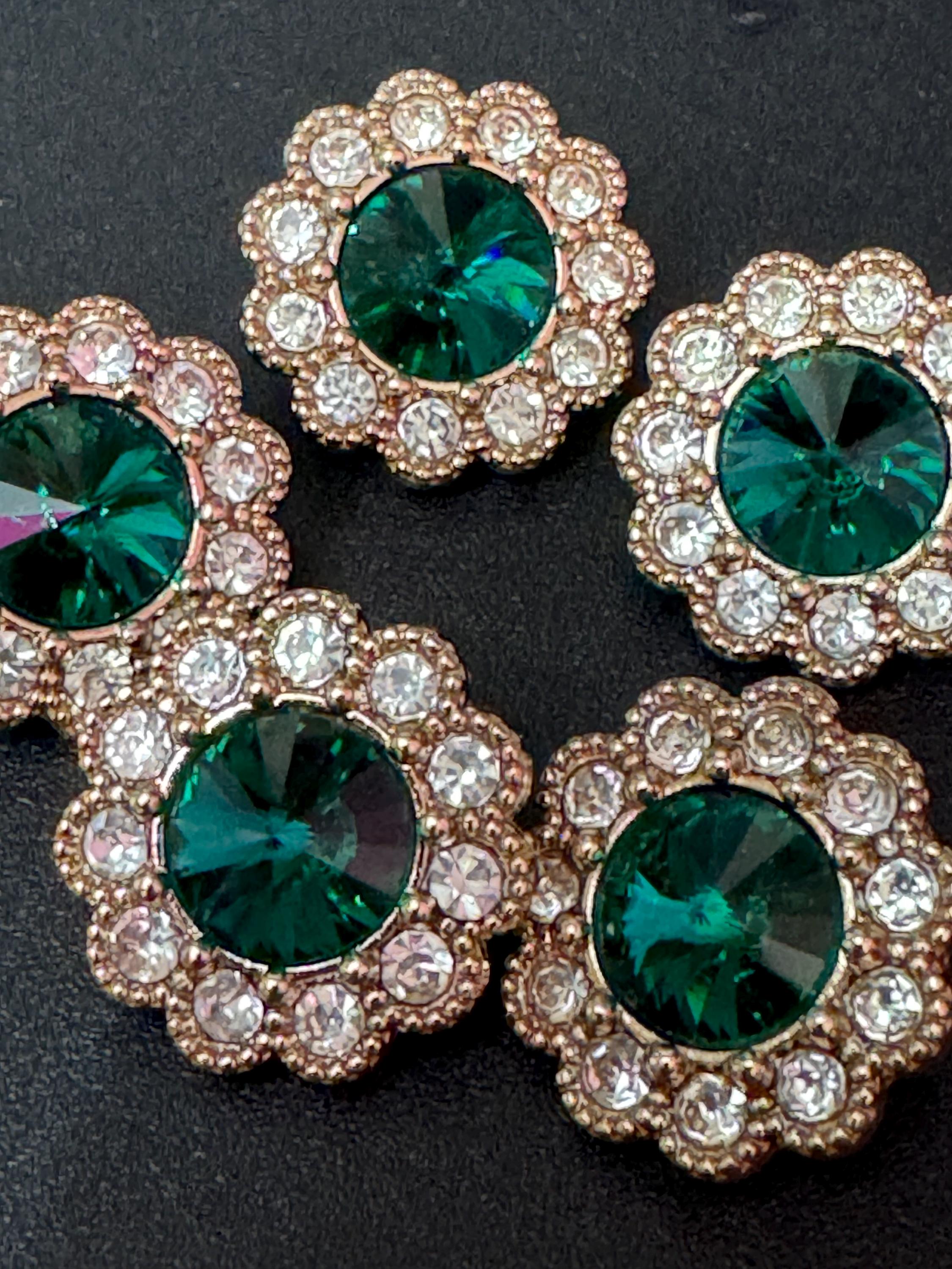 20mm clear and emerald green Rivoli Crystal glass flower buttons, pack of 5, gold tone metal