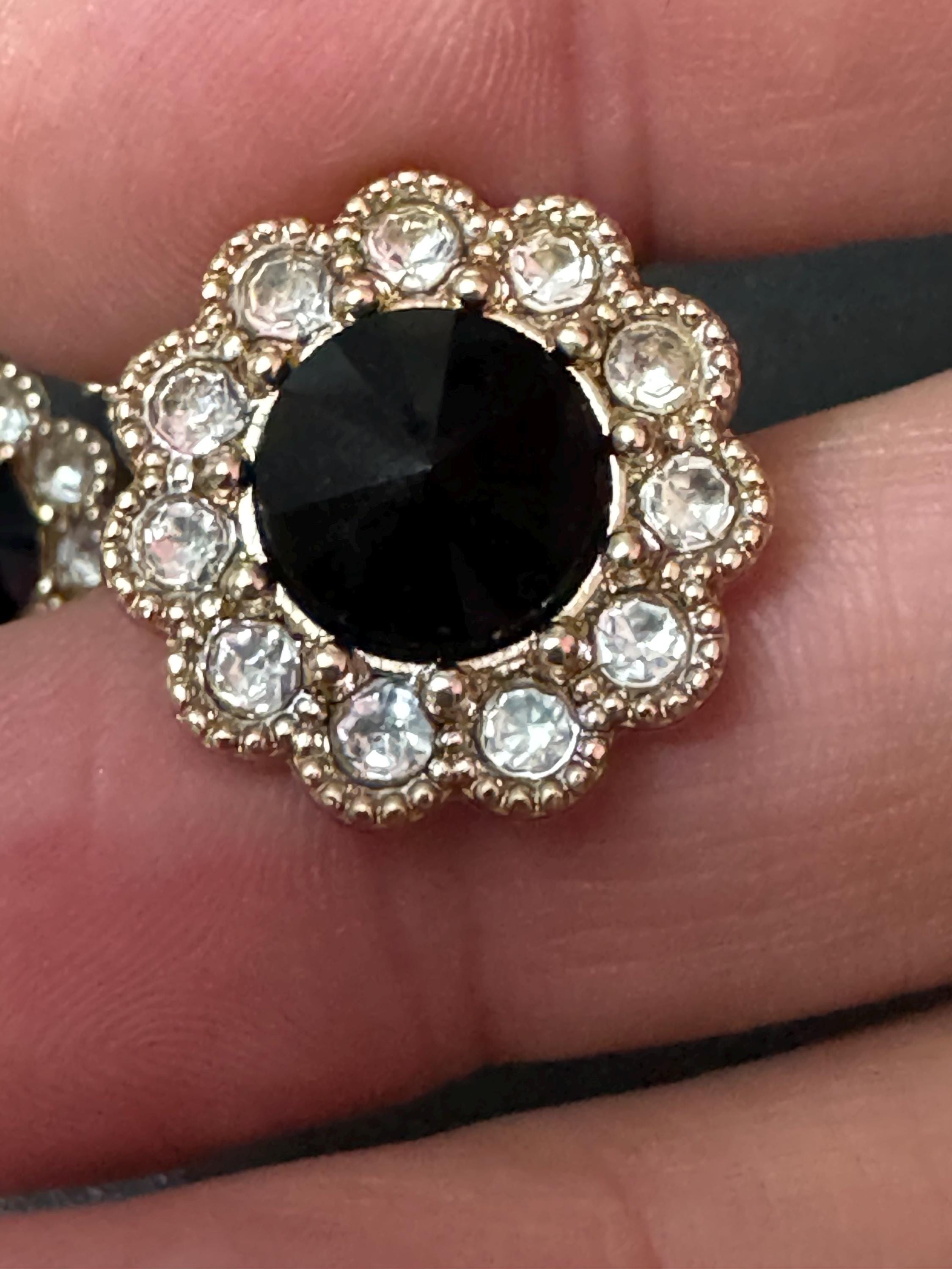 20mm clear and black Rivoli Crystal glass flower buttons, pack of 5, gold tone metal