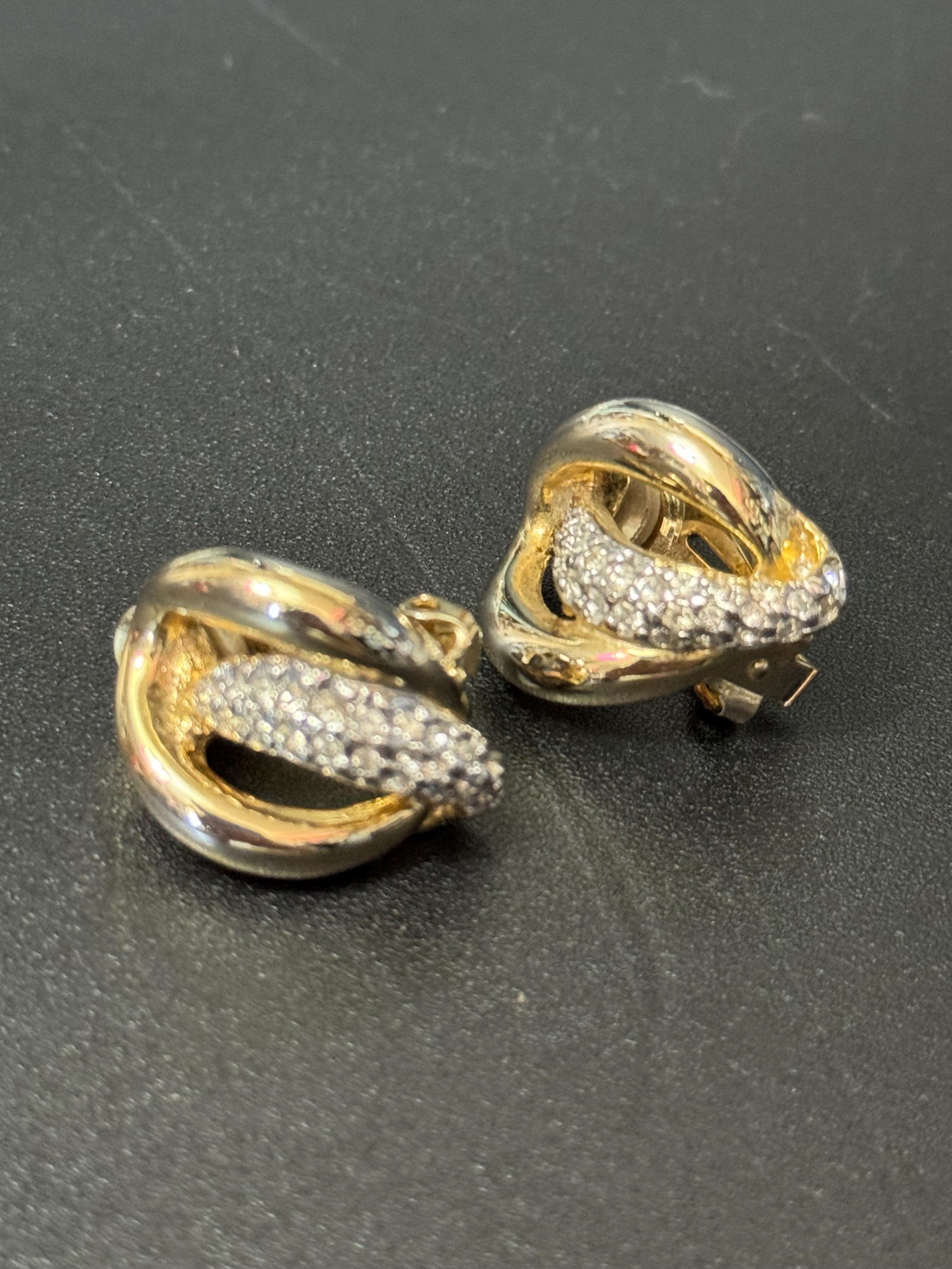 Clear Diamanté paste gold tone abstract swirl Clip On Earrings