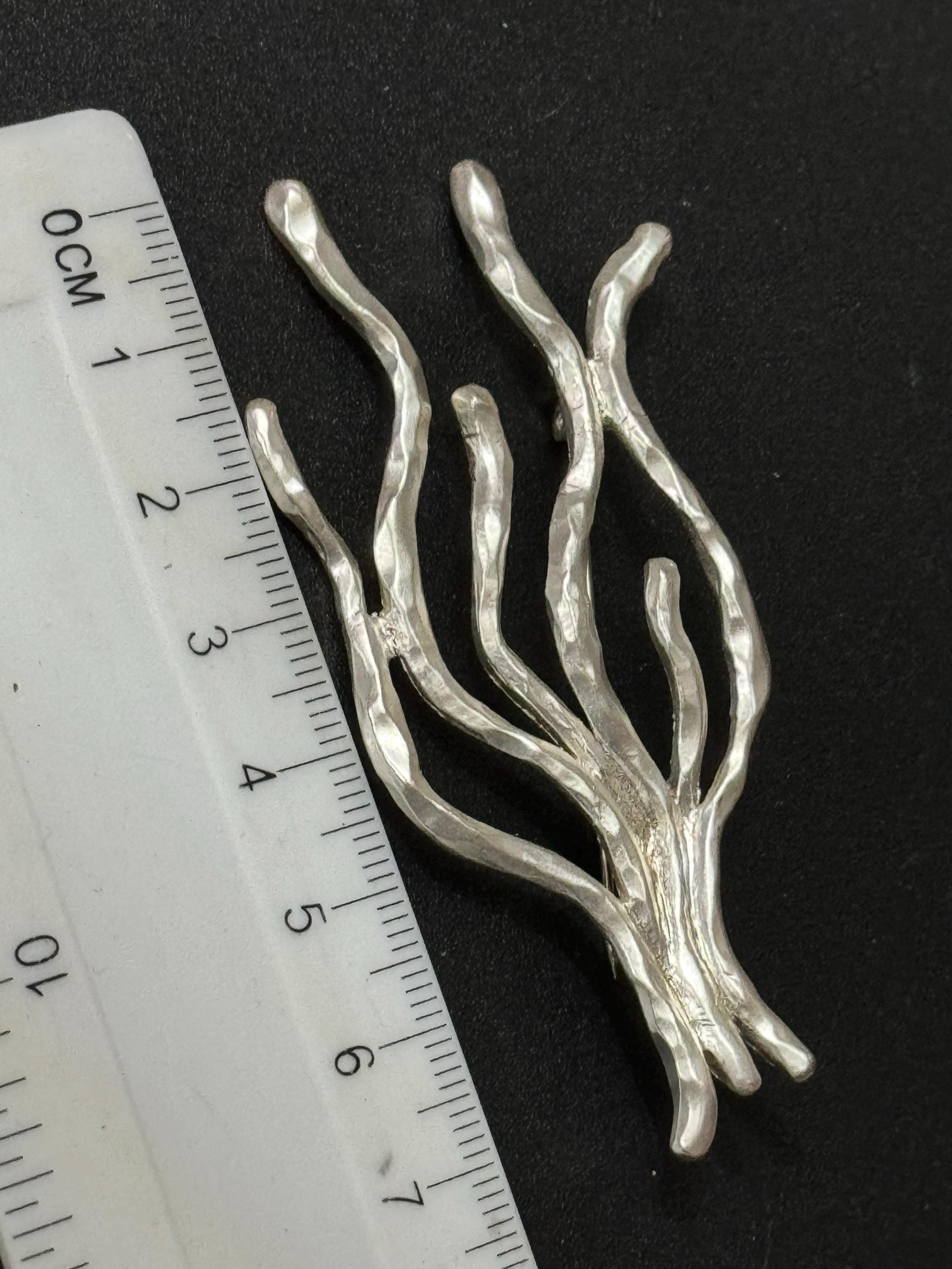 French signed dolce vita silver tone seaweed brooch