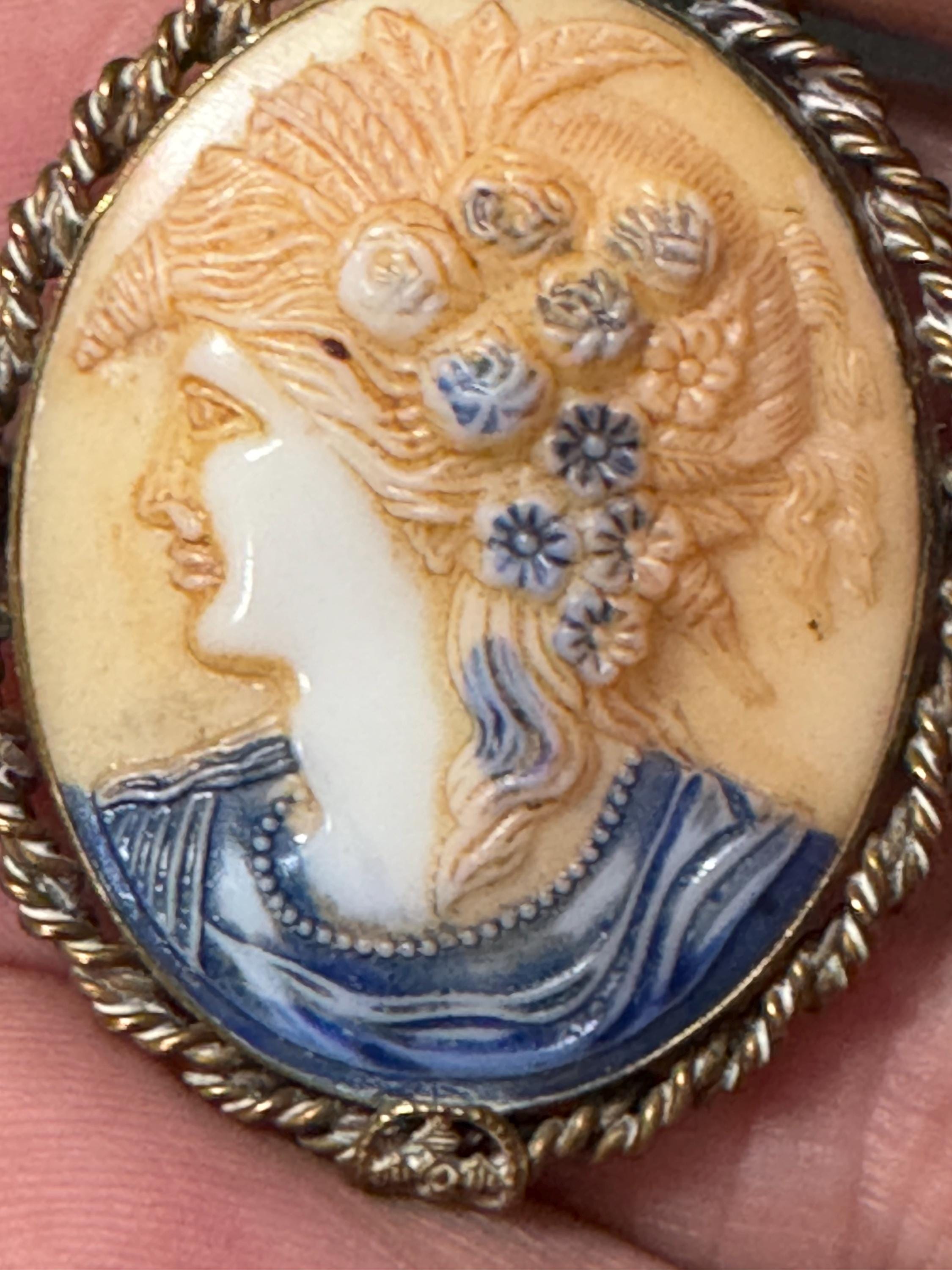 Vintage carved shell oval Cameo Brooch necklace blue beige tones