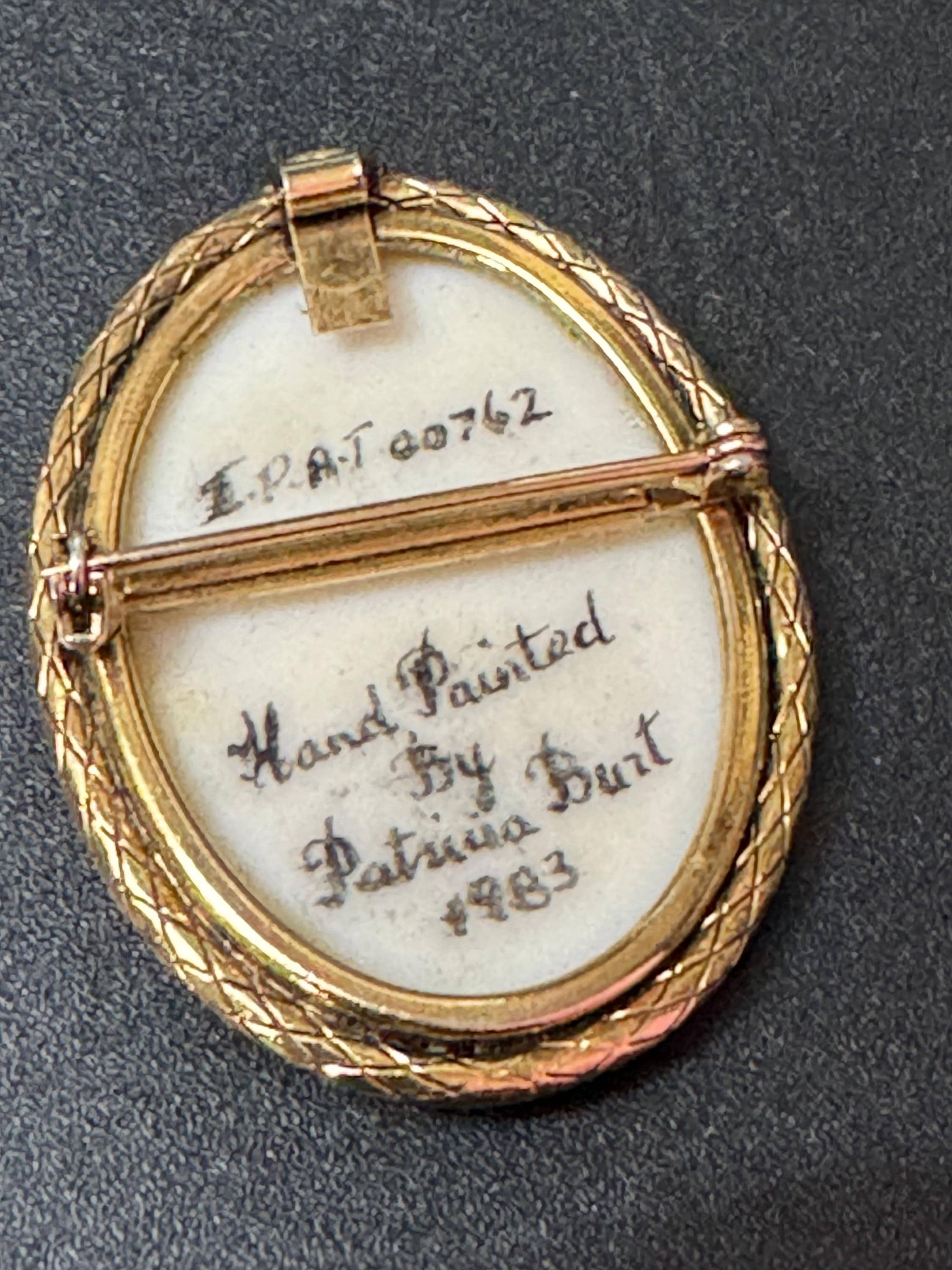 vintage 1983 fully signed Bunt hand painted oval porcelain floral portrait brooch