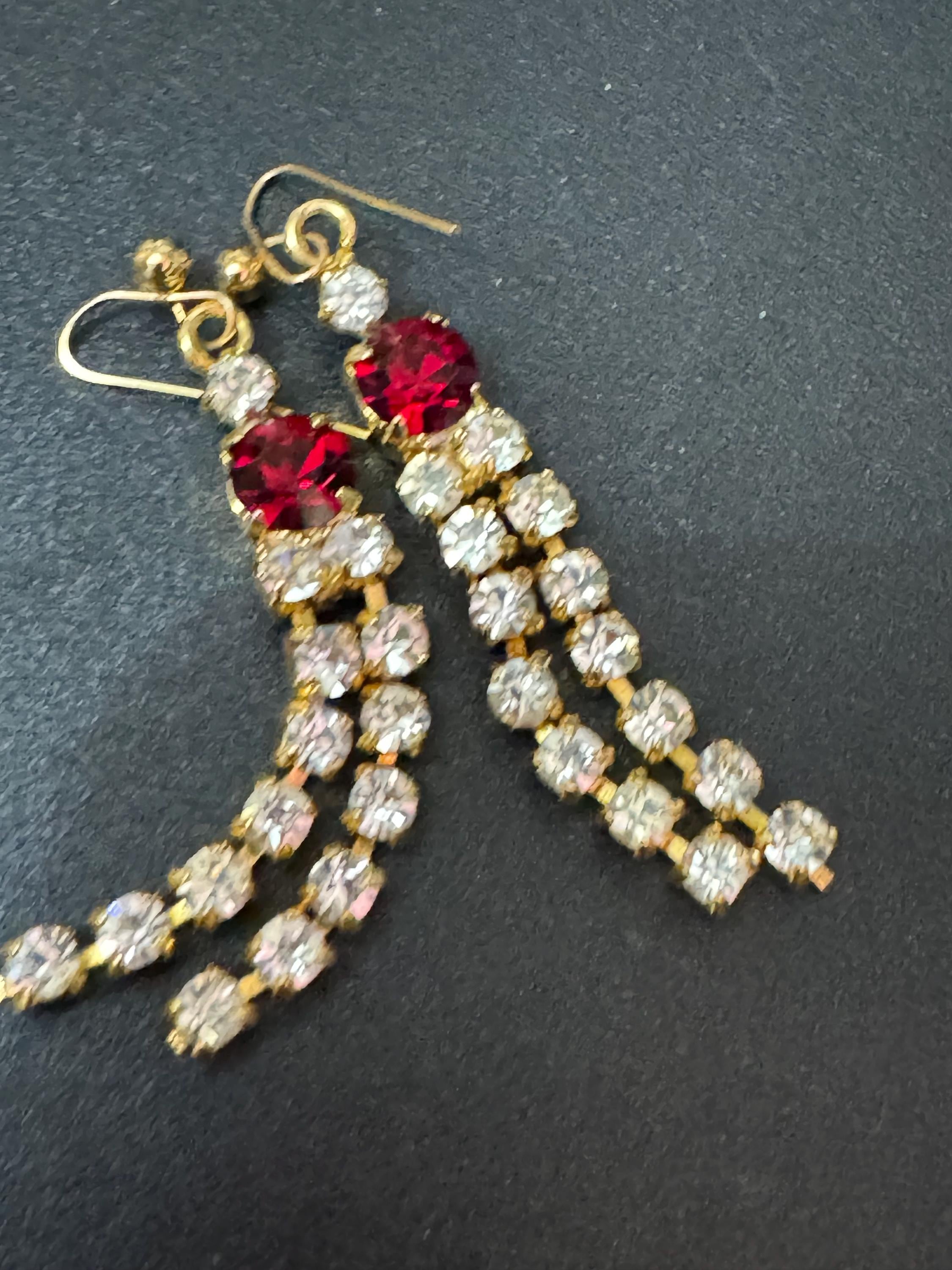 Vintage Faux ruby red glass diamanté crystal waterfall dangly drop earrings gold tone metal for pierced ears