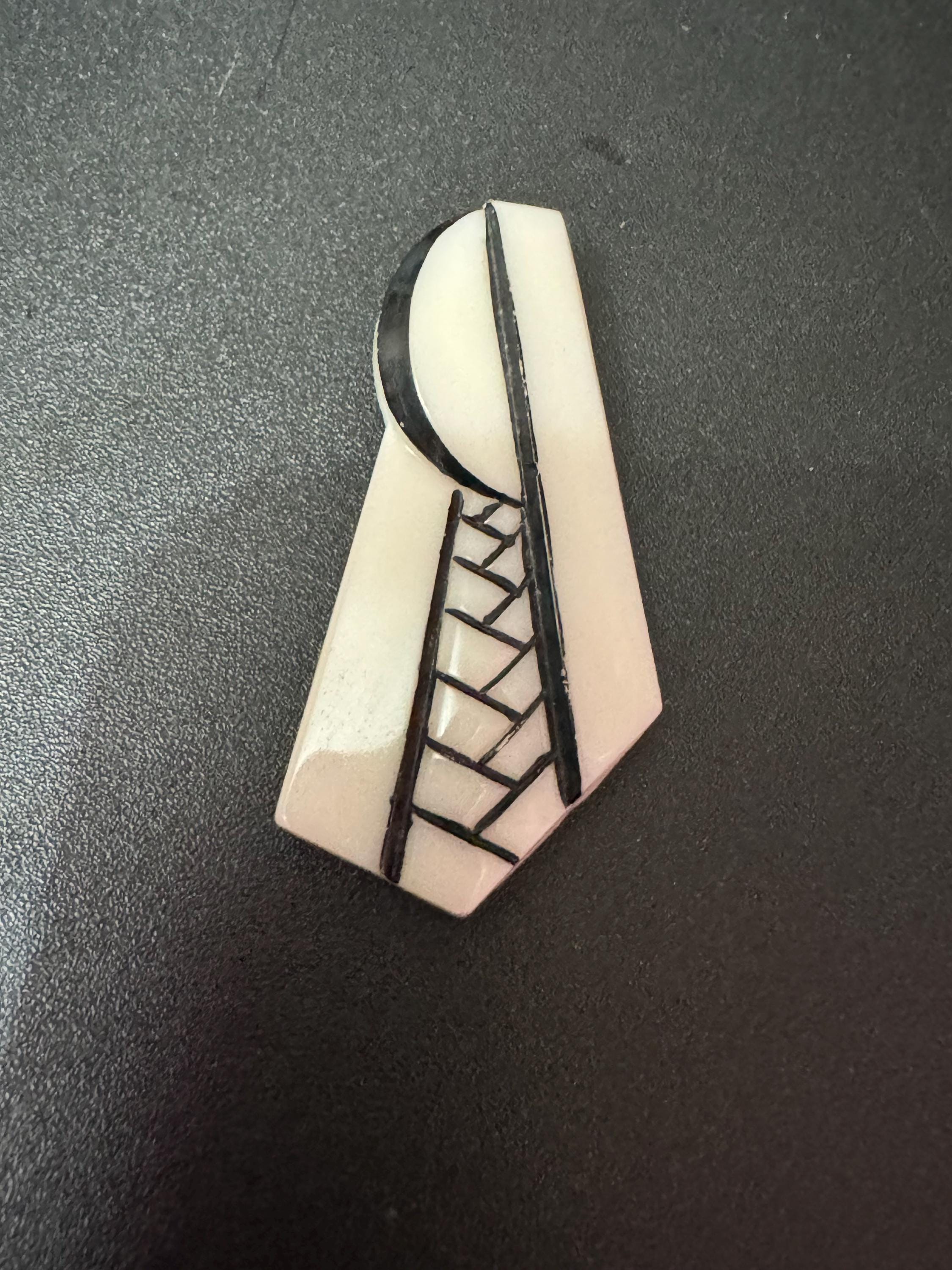 1 x Art Deco Geometric cream black signed Czech glass monochrome Dress Clip