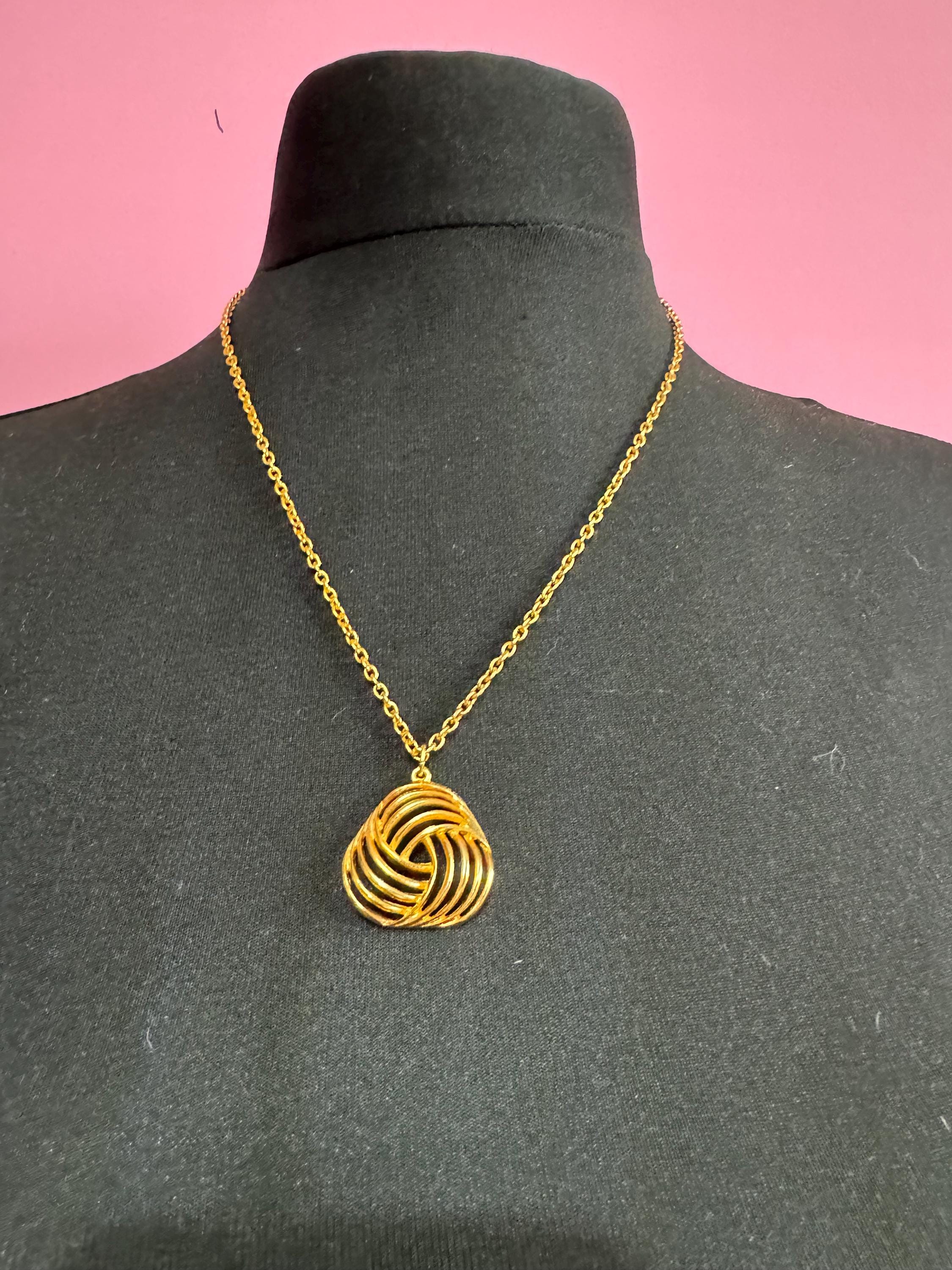 signed Coro abstract swirl gold tone pendant necklace vintage 54cm Corocraft