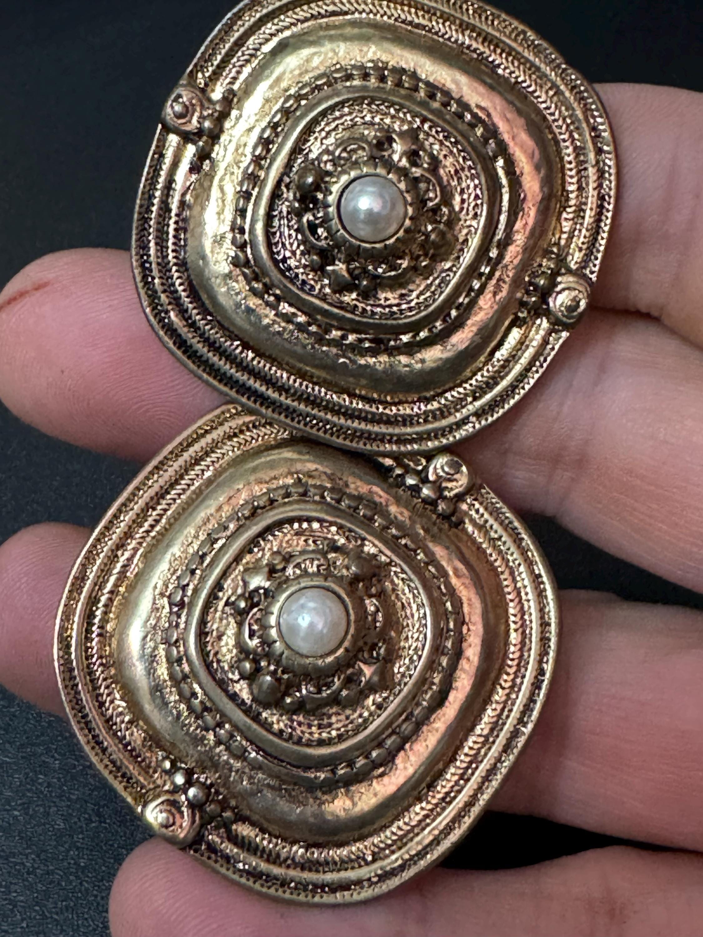 Vintage oversized Etruscan domed square clip on earrings with central faux pearl
