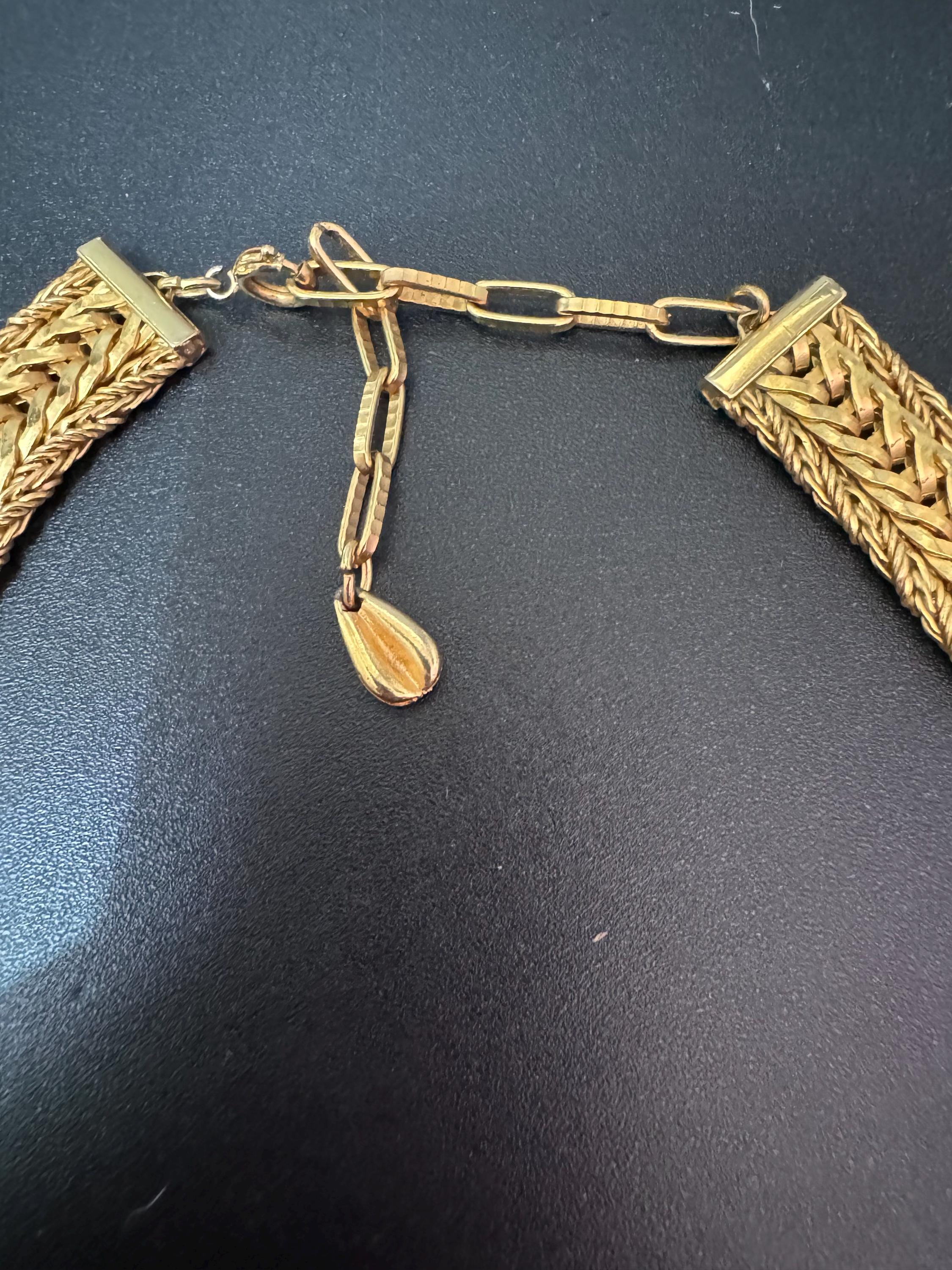 vintage modernist woven mesh gold choker necklace Vintage 1960s
