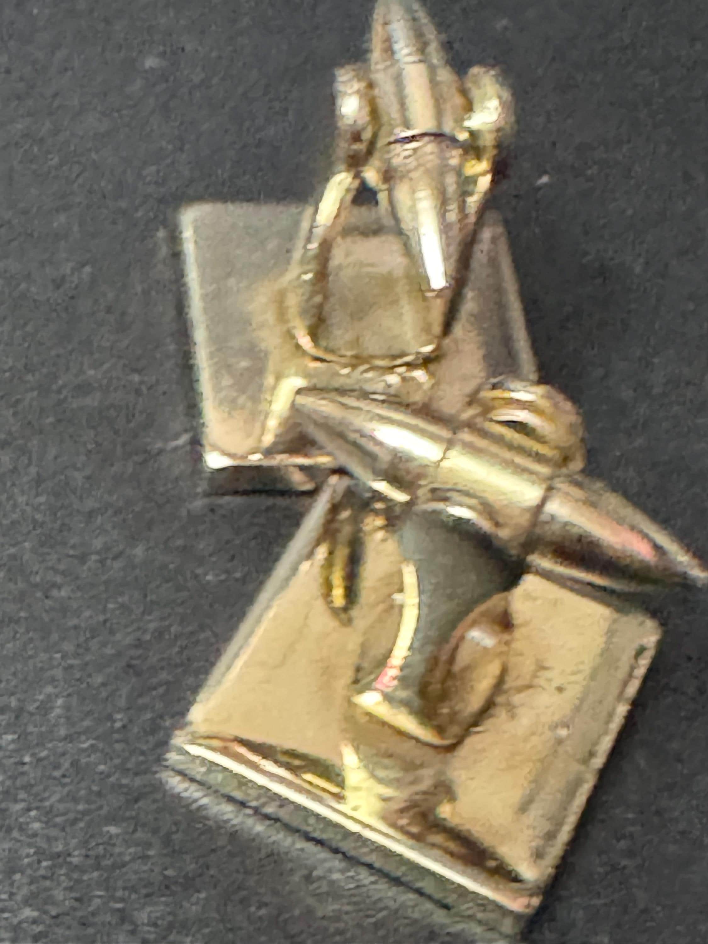 Vintage Brutalist 1960s 1970s modernist chunky men’s gold tone square cufflinks