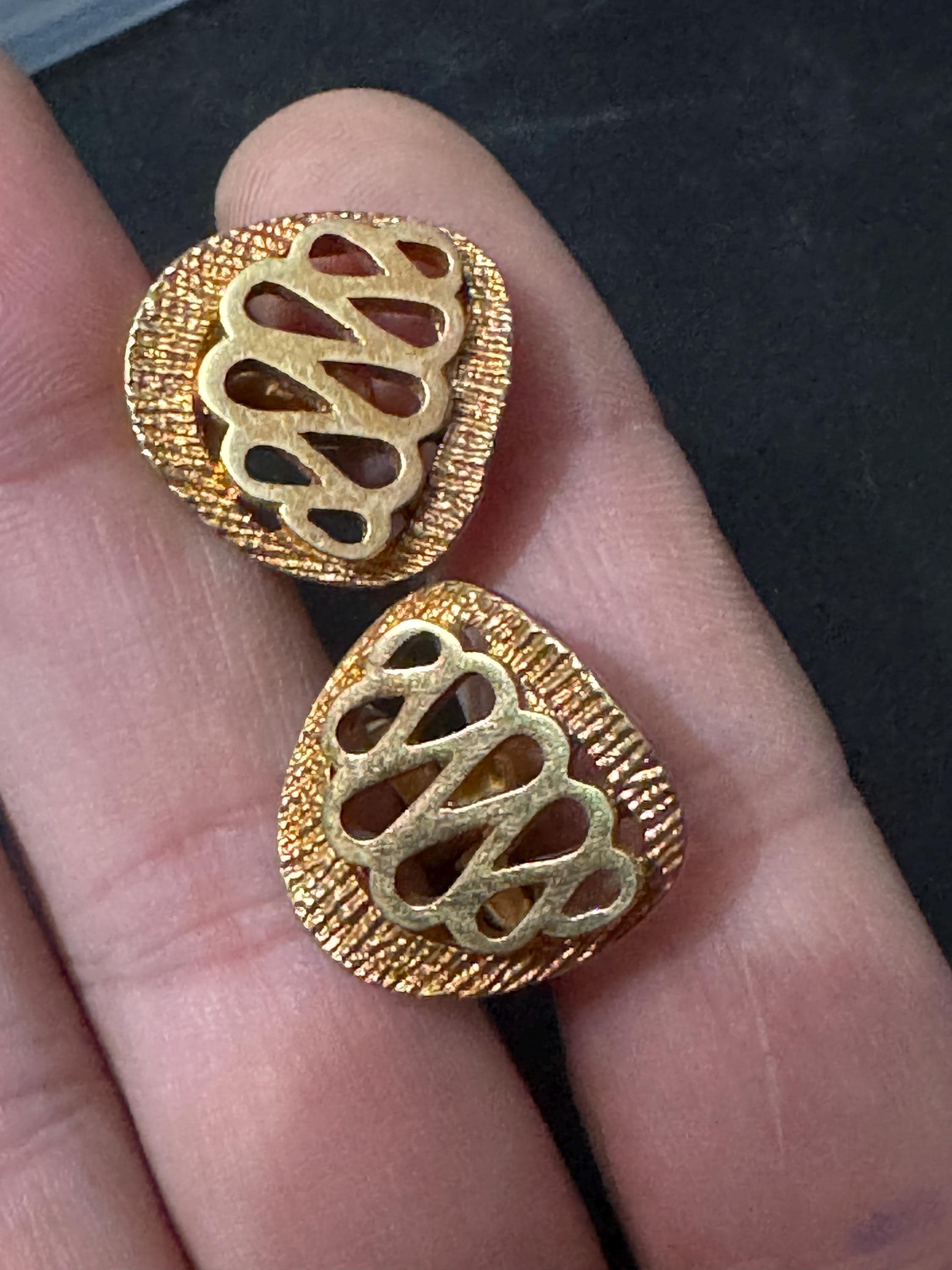 Vintage Brutalist 1960s 1970s modernist chunky men’s gold tone abstract cufflinks