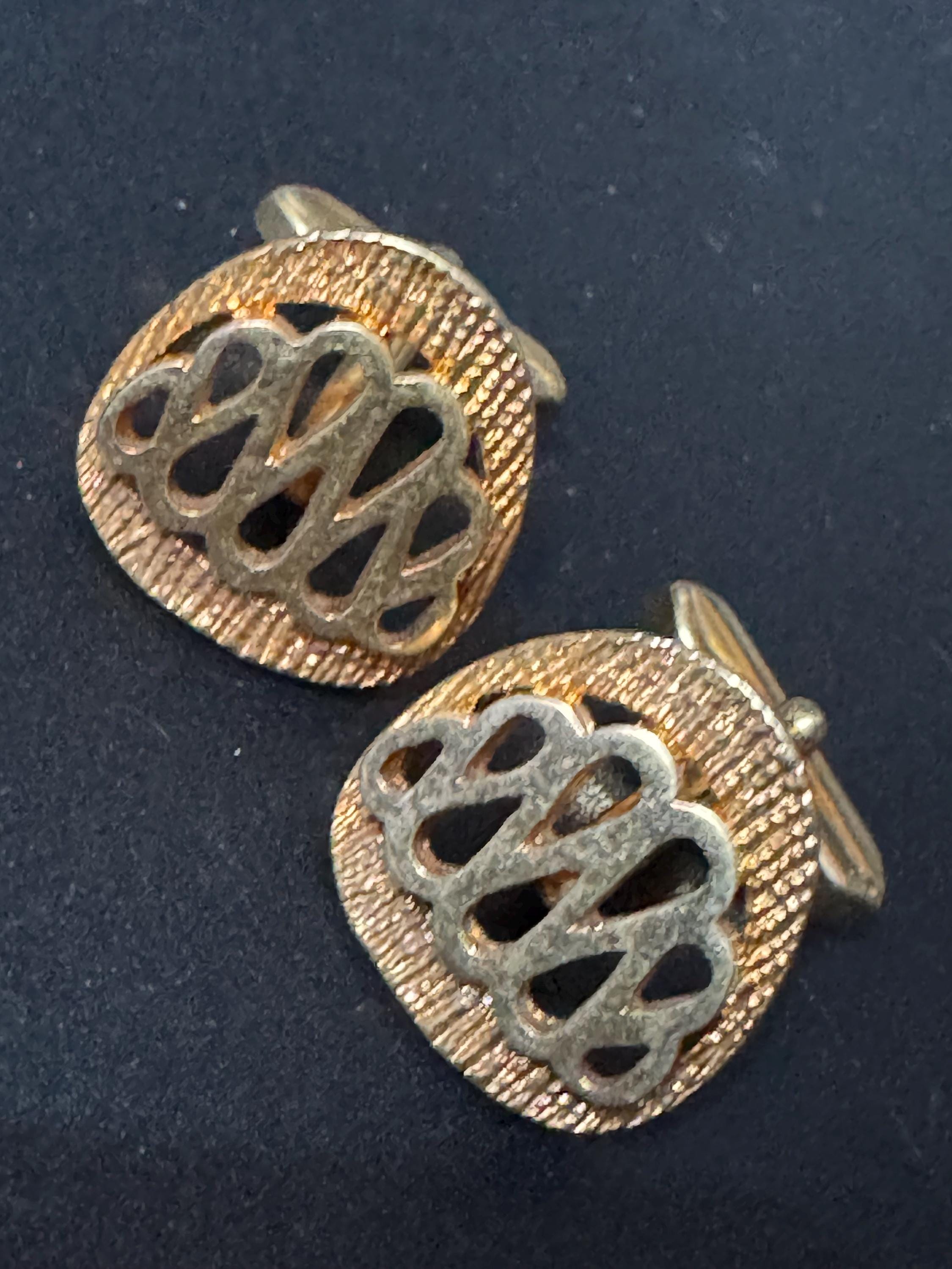 Vintage Brutalist 1960s 1970s modernist chunky men’s gold tone abstract cufflinks