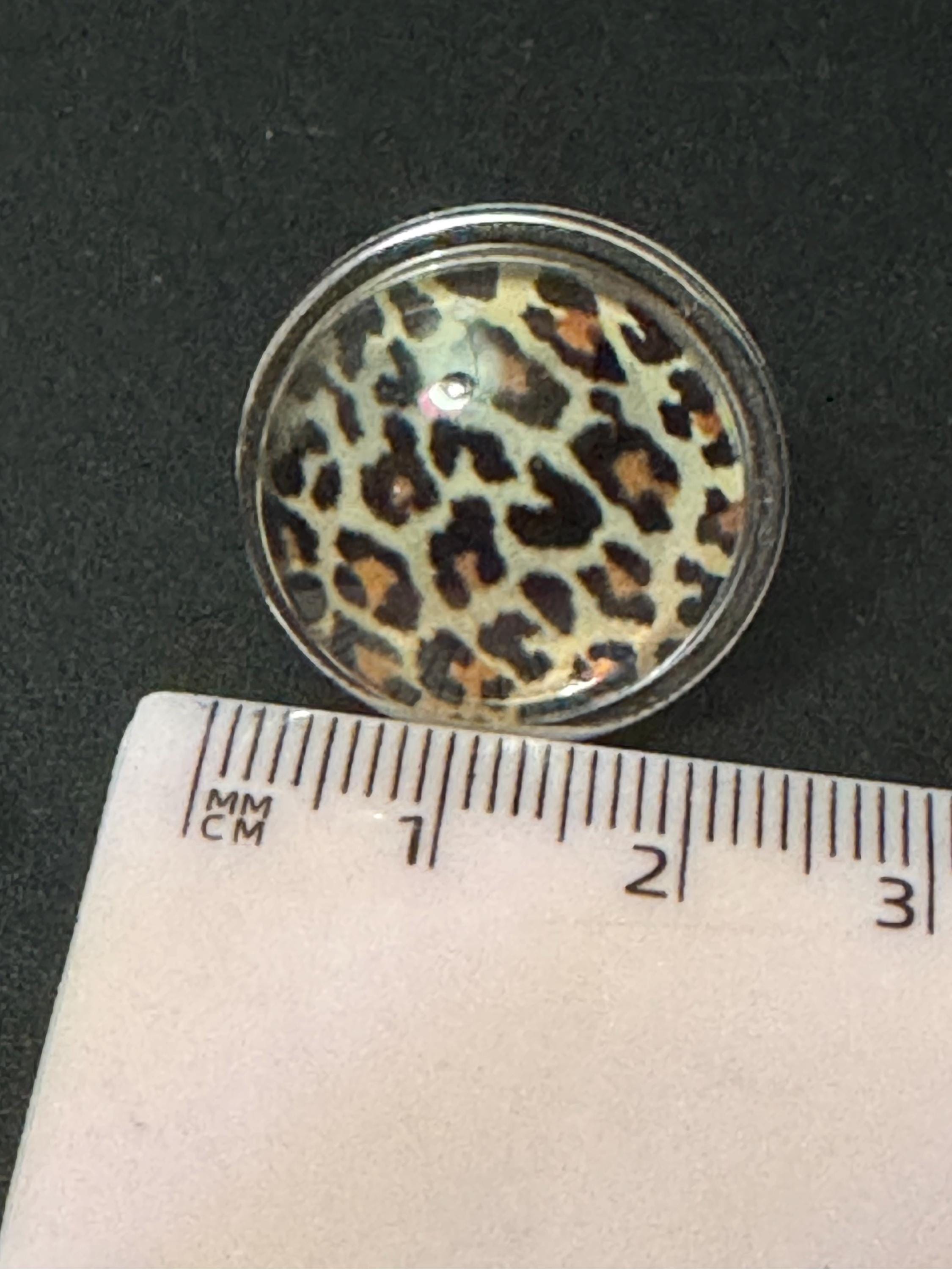 Adjustable Oversized 25mm bezel set Leopard print ring stainless steel, non Tarnish glass cabochon