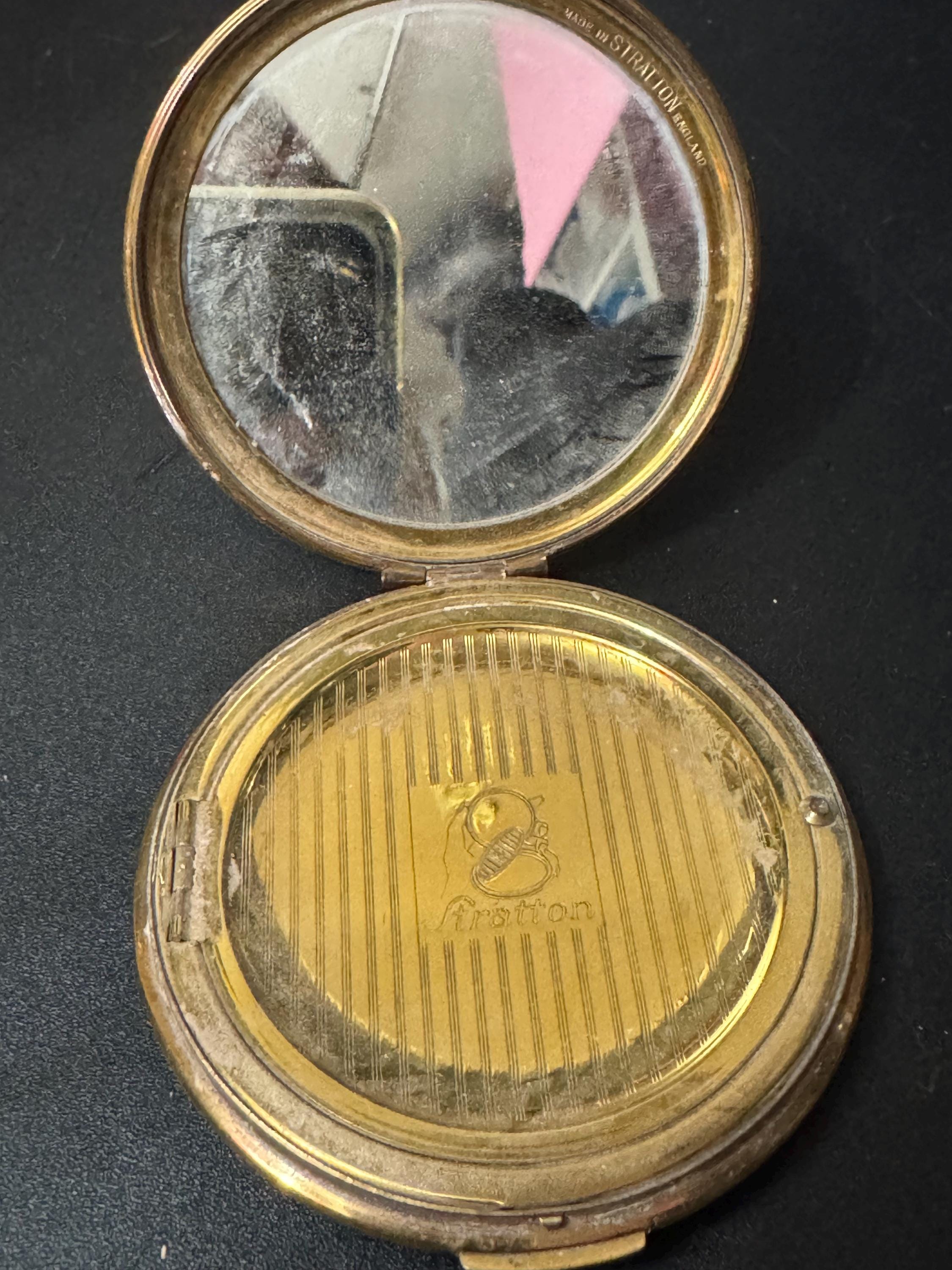 Vintage Stratton Powder Compact Black Enamel make up cosmetics 1950s art deco 1930s 1940s Engine Turned