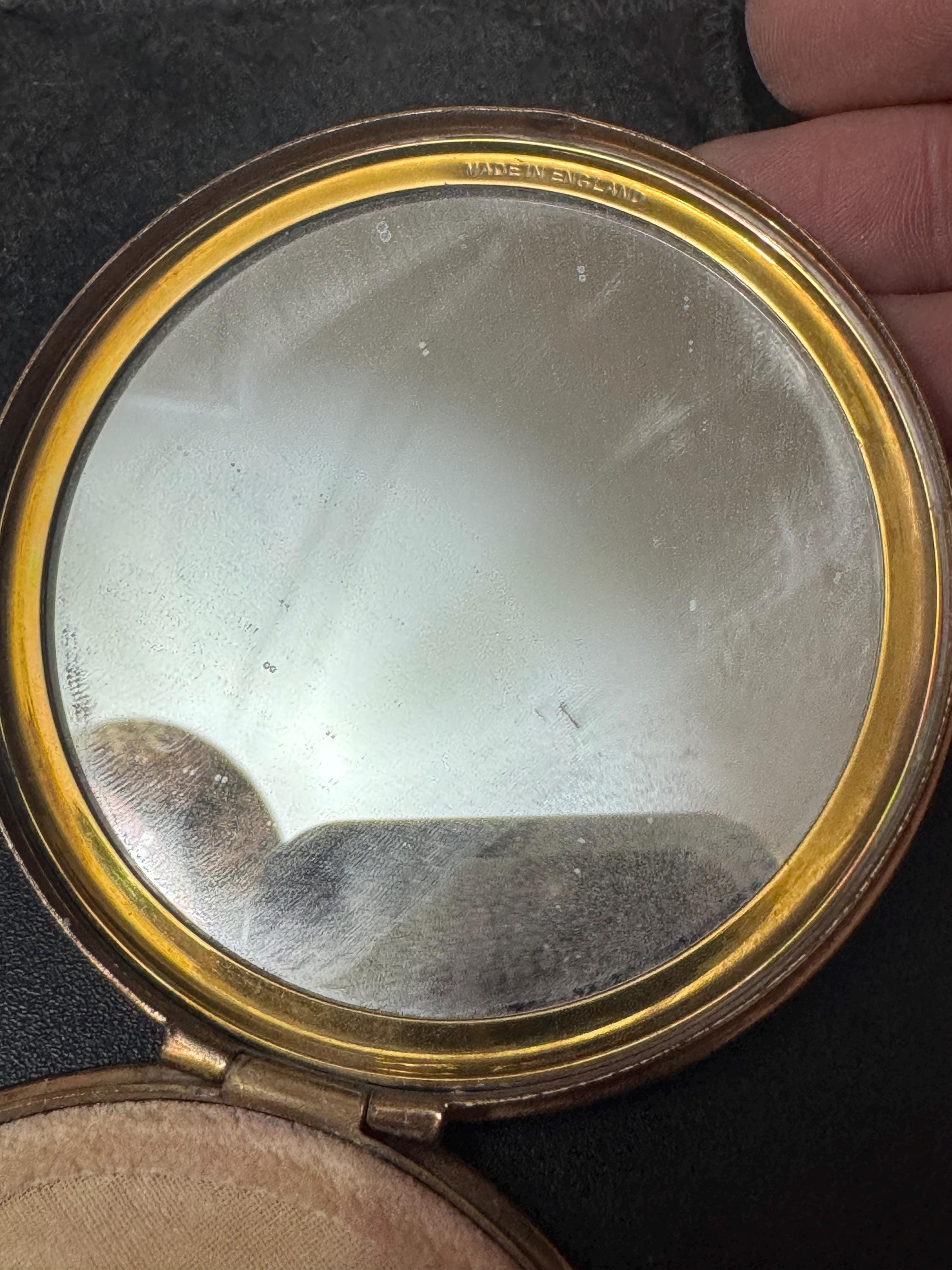 Vintage cosmetic case Red floral face powder compact gold tone