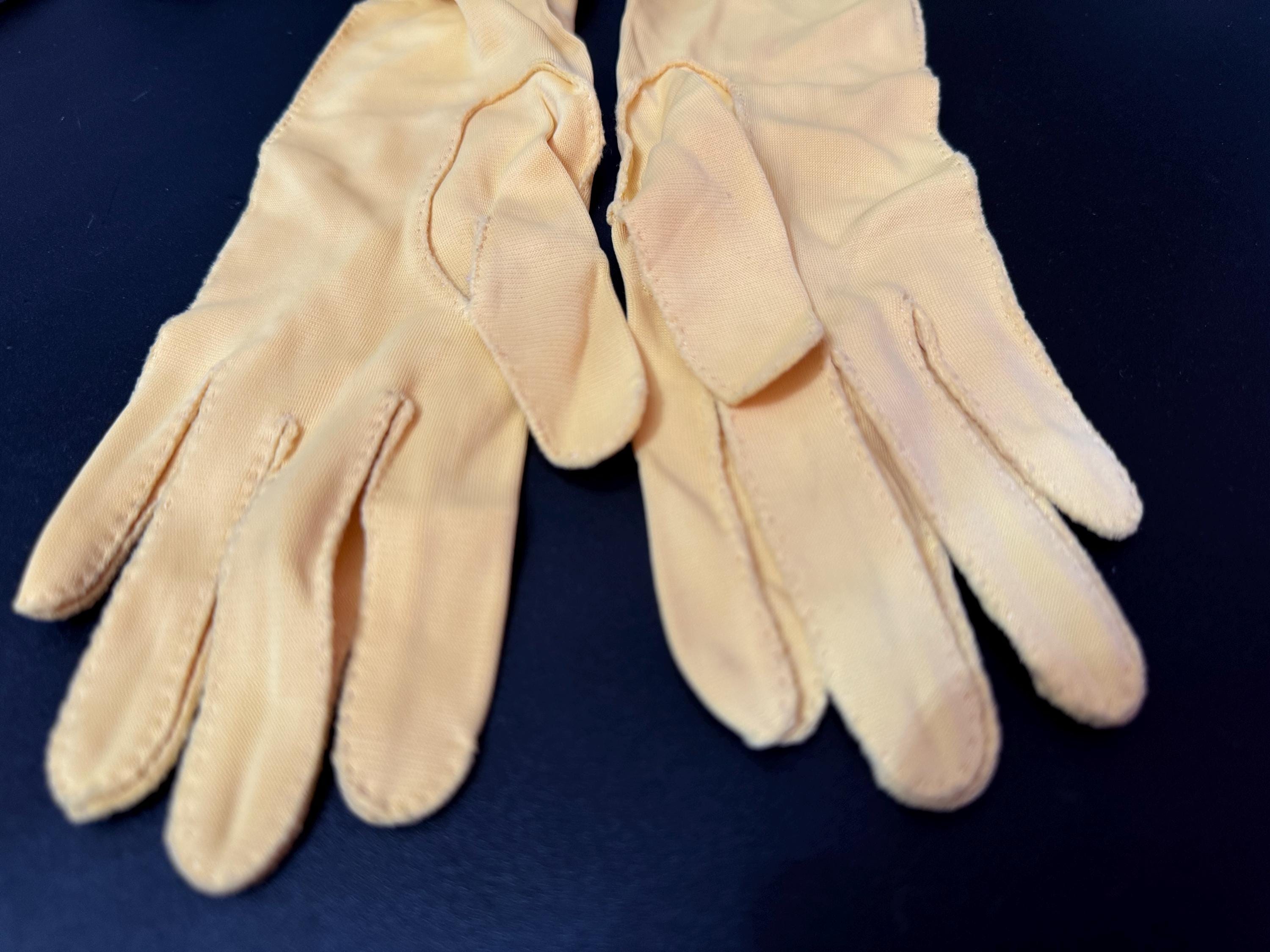 Size 6.5 small cornelia James yellow opera long length evening cocktail gloves 43cm