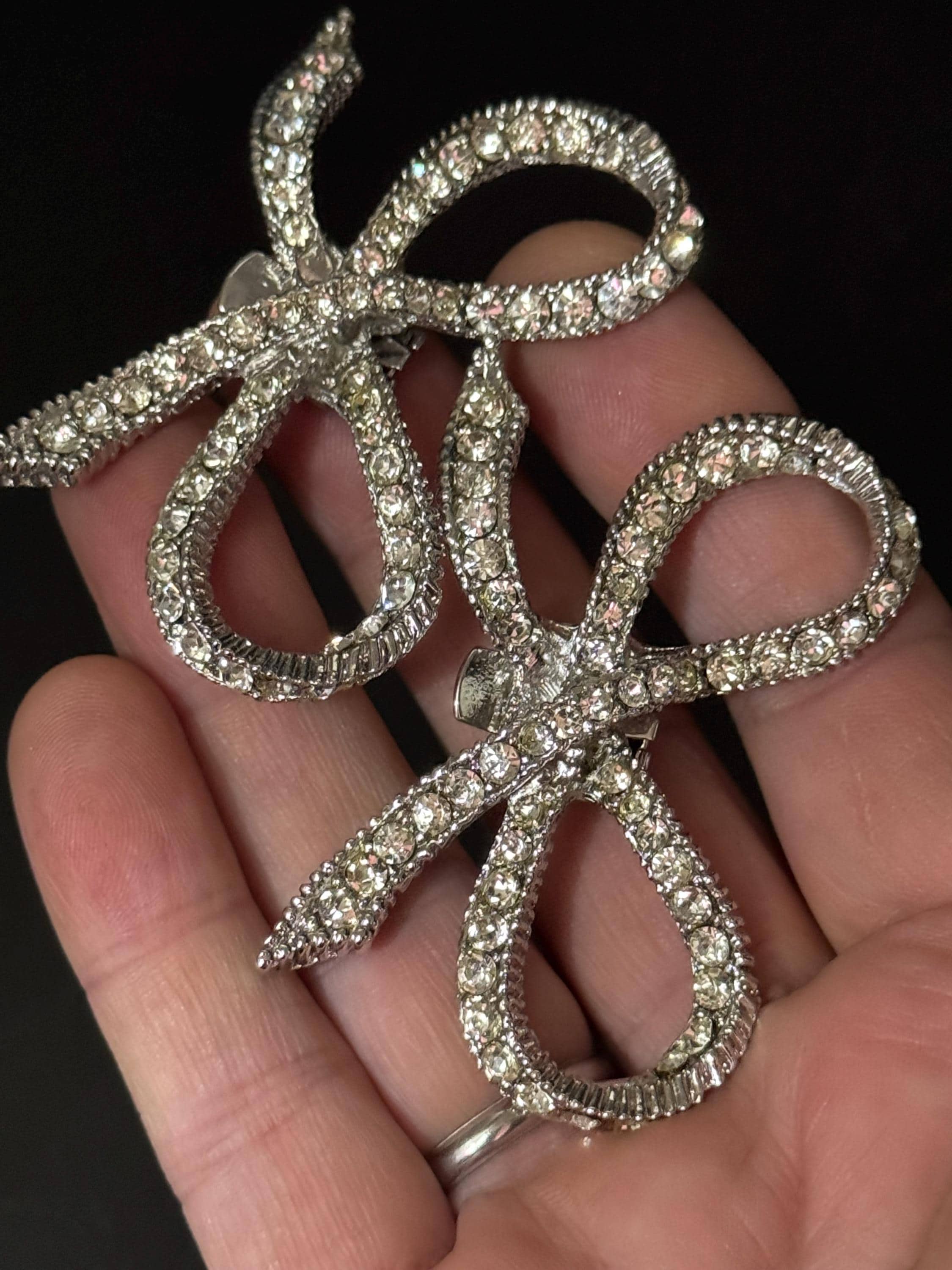 vintage Swarovski rhinestone pair of silver tone bow shoe or dress clip clear Glass diamanté paste 6cm wide
