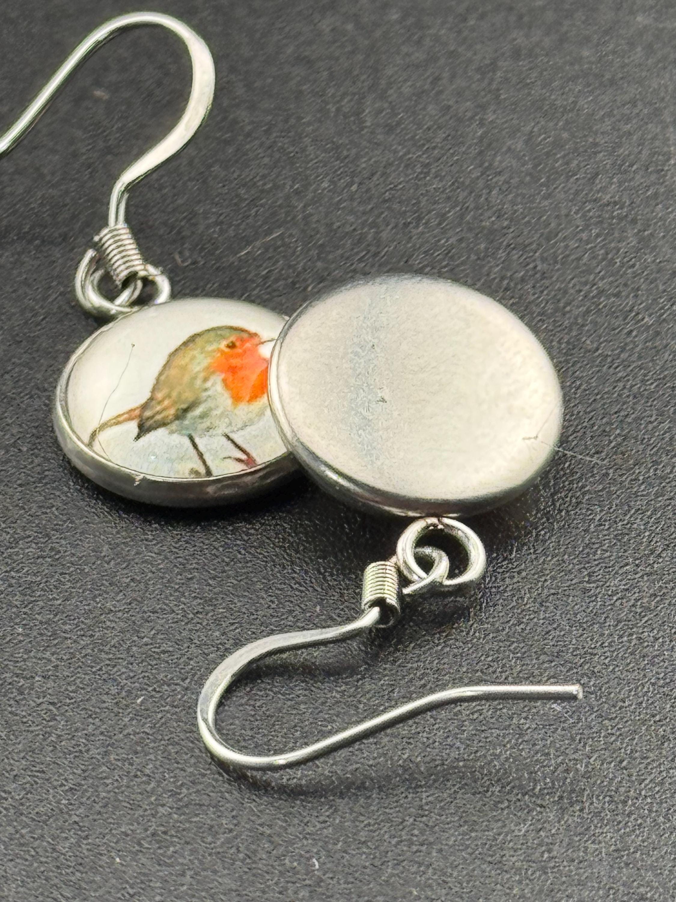12mm Garden bird Robin redbreast stainless steel drop earrings silver