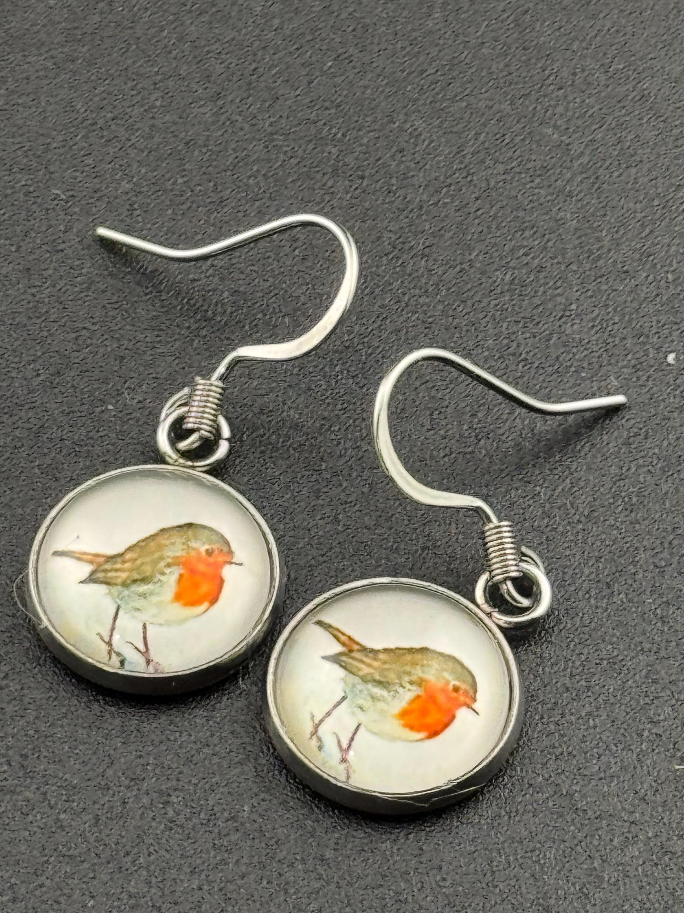 12mm Garden bird Robin redbreast stainless steel drop earrings silver