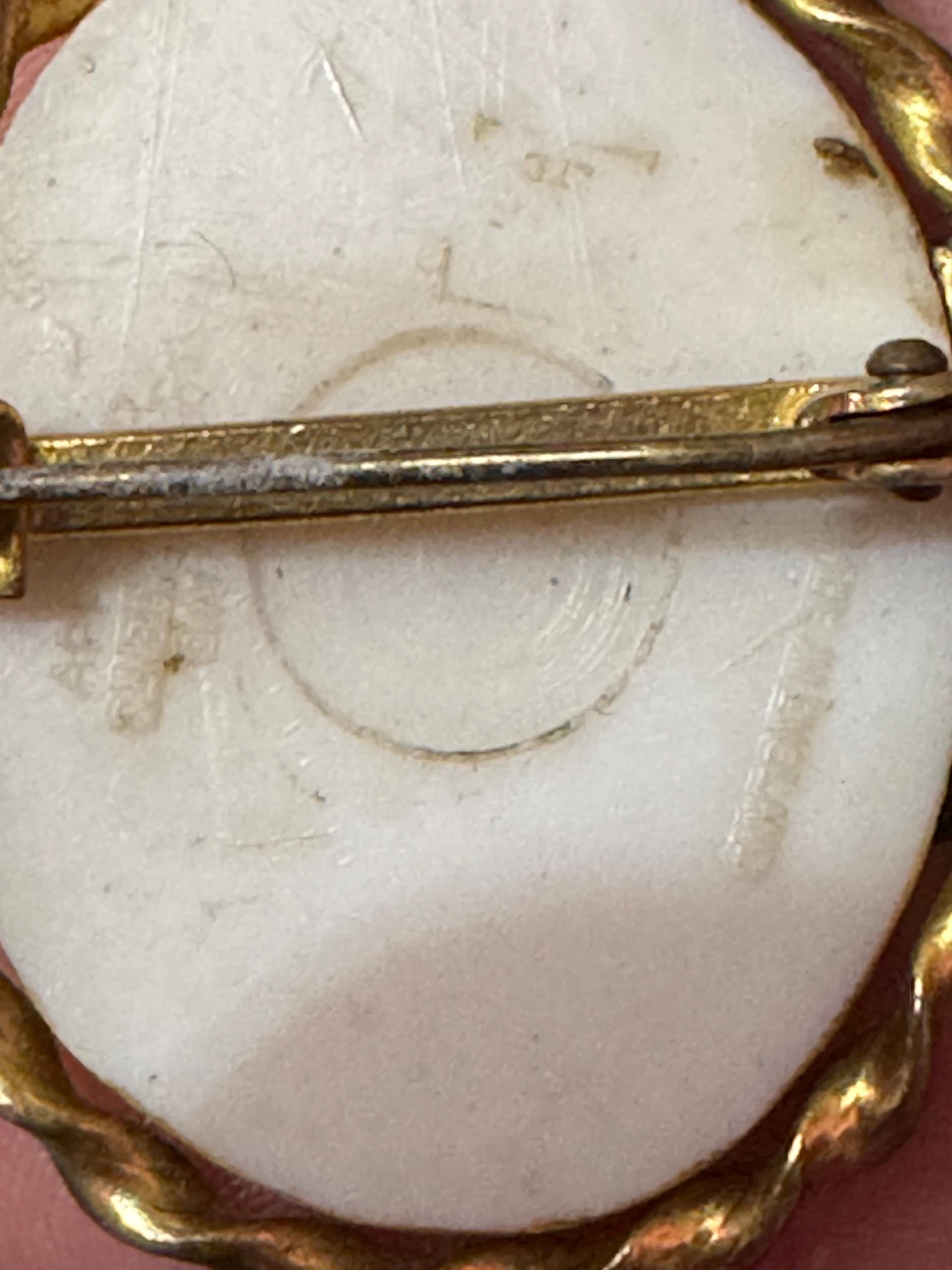 Vintage porcelain china large oval cameo brooch brown and cream