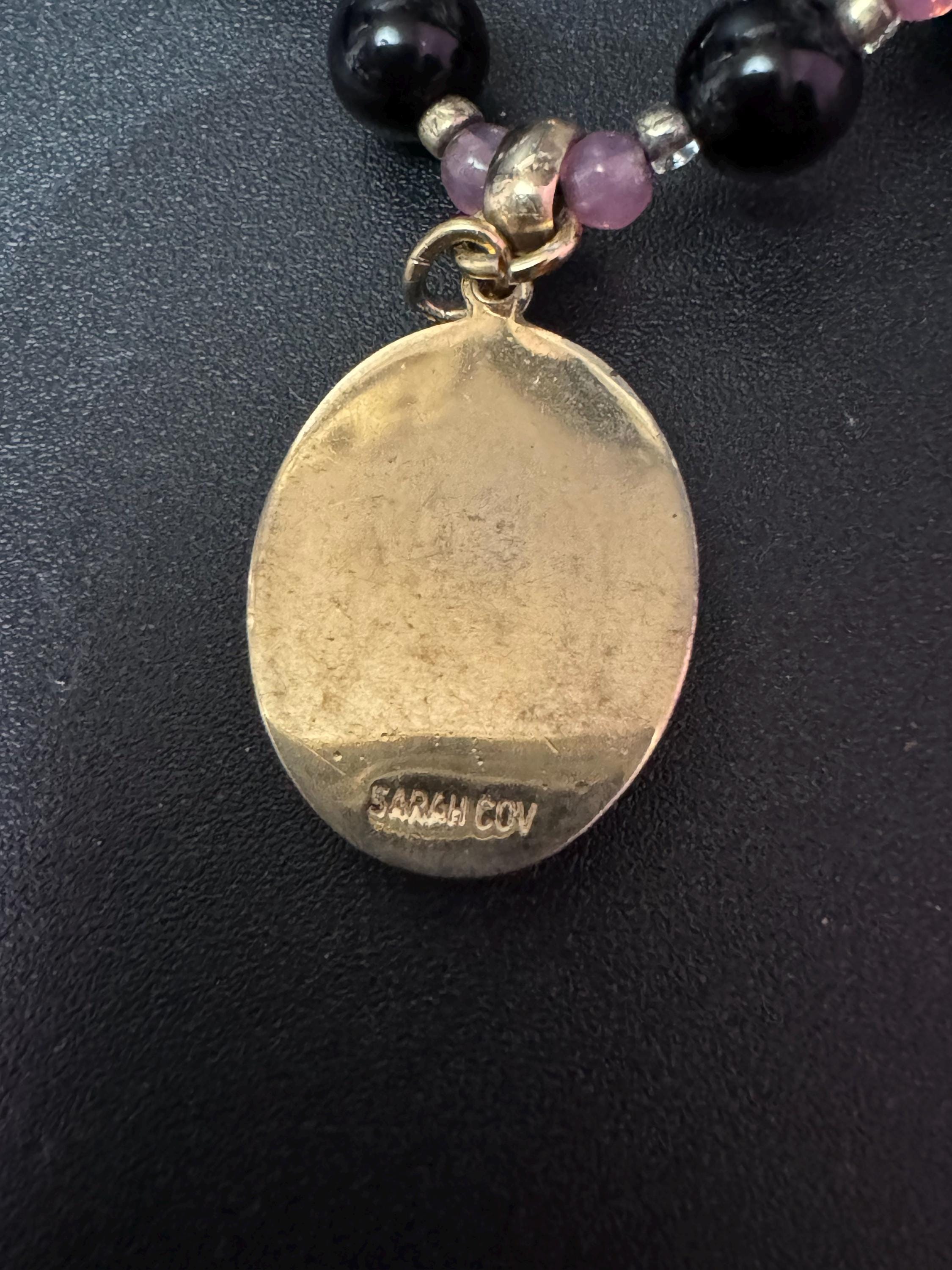 Signed Sarah Coventry Vintage purple glass art bead cameo pendant necklace