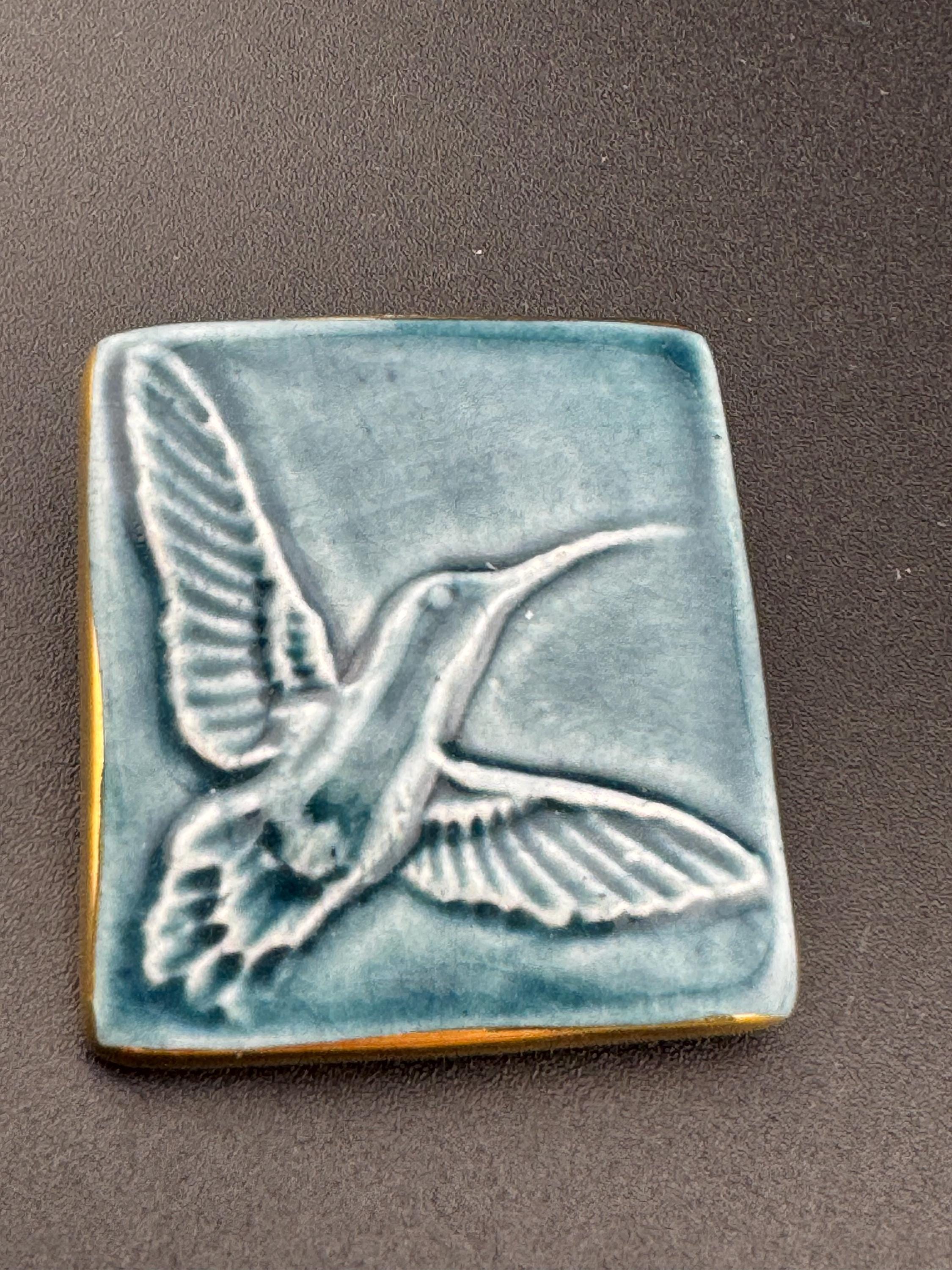 Vintage retro BOUCHET of jersey artisan blue gold kingfisher bird pottery brooch