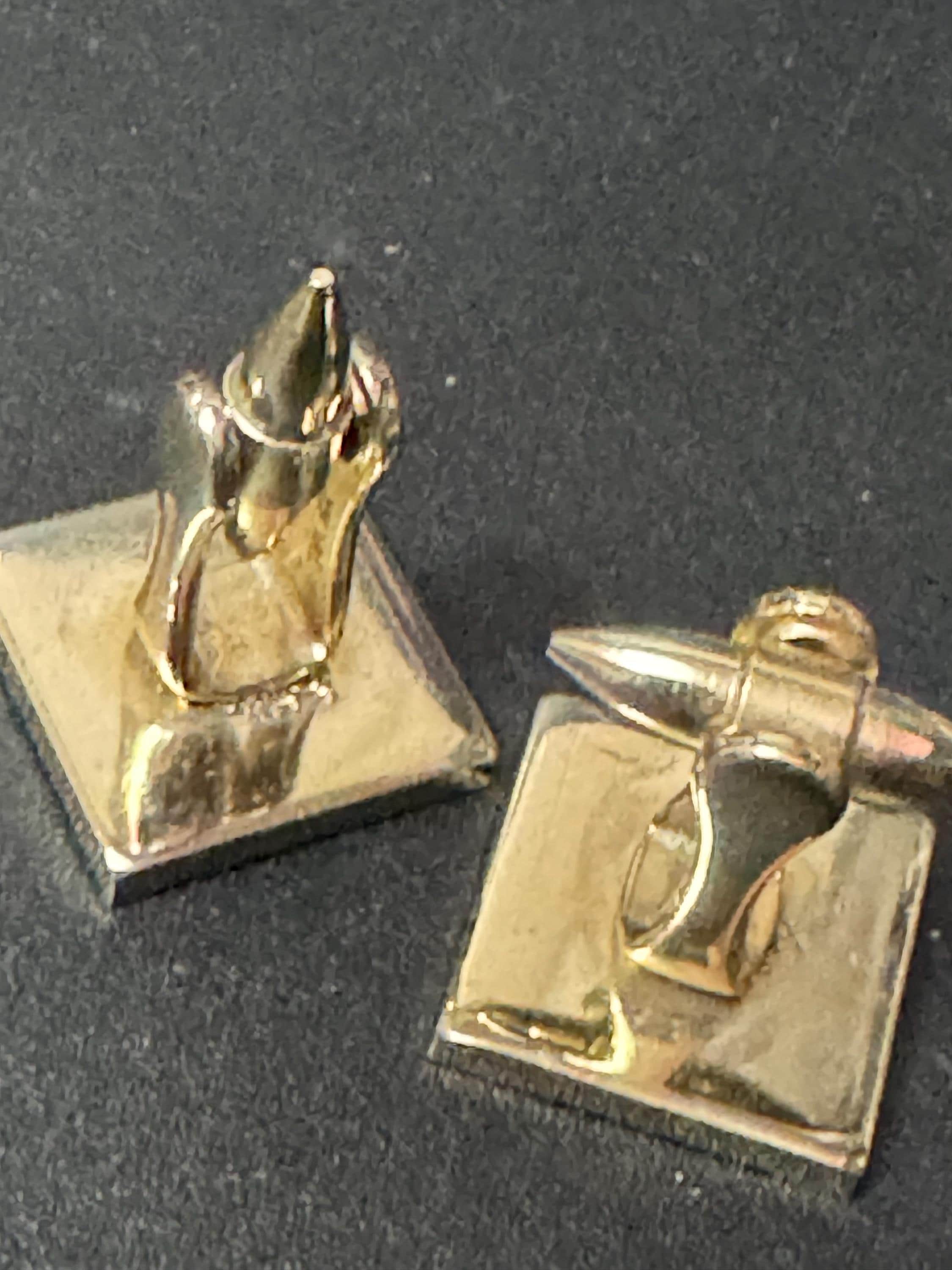 Vintage Brutalist 1960s 1970s modernist chunky men’s gold tone square cufflinks