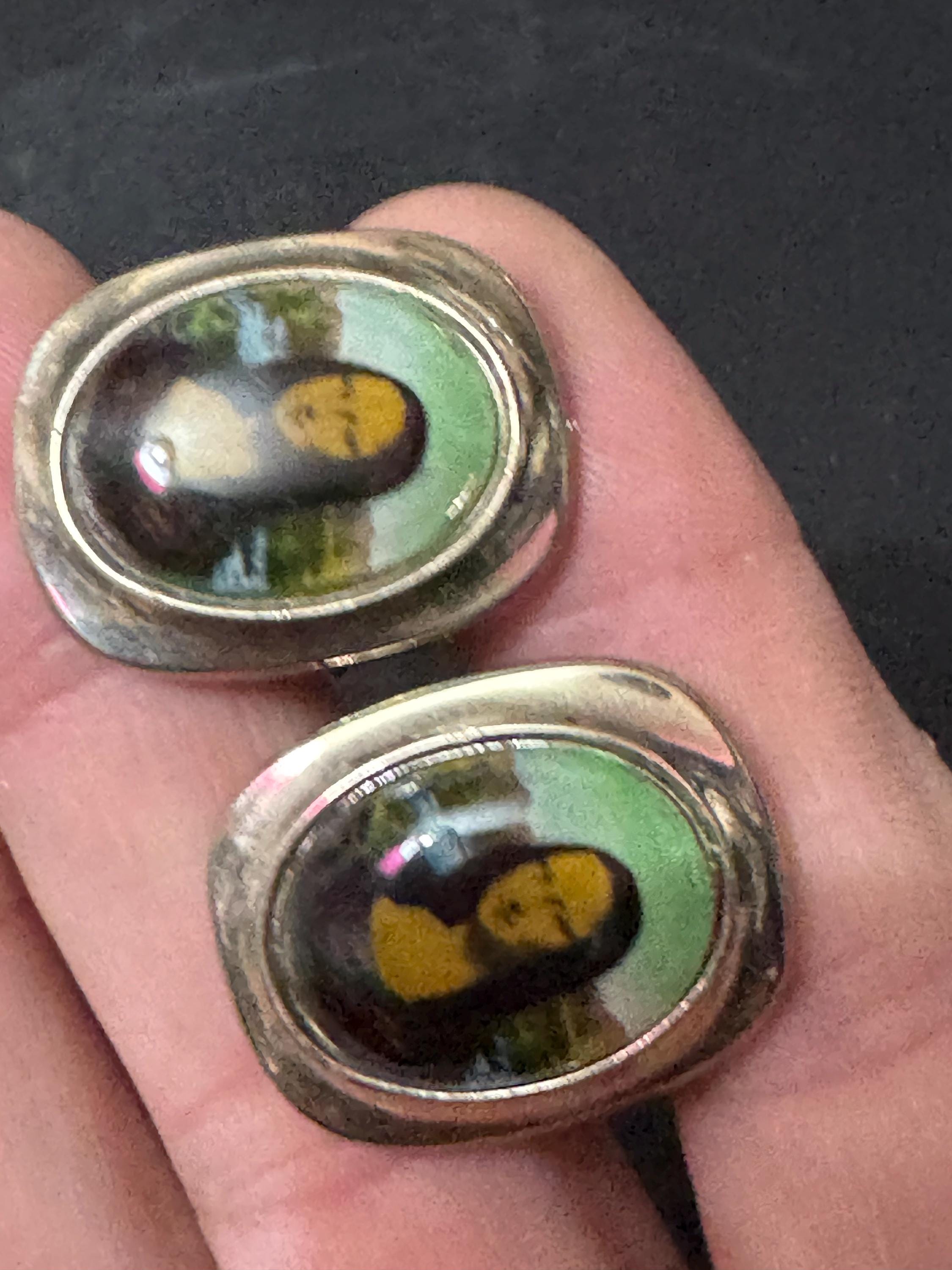 mid century modernist vintage silver tone novelty fine art Mona Lisa portrait men’s cufflinks