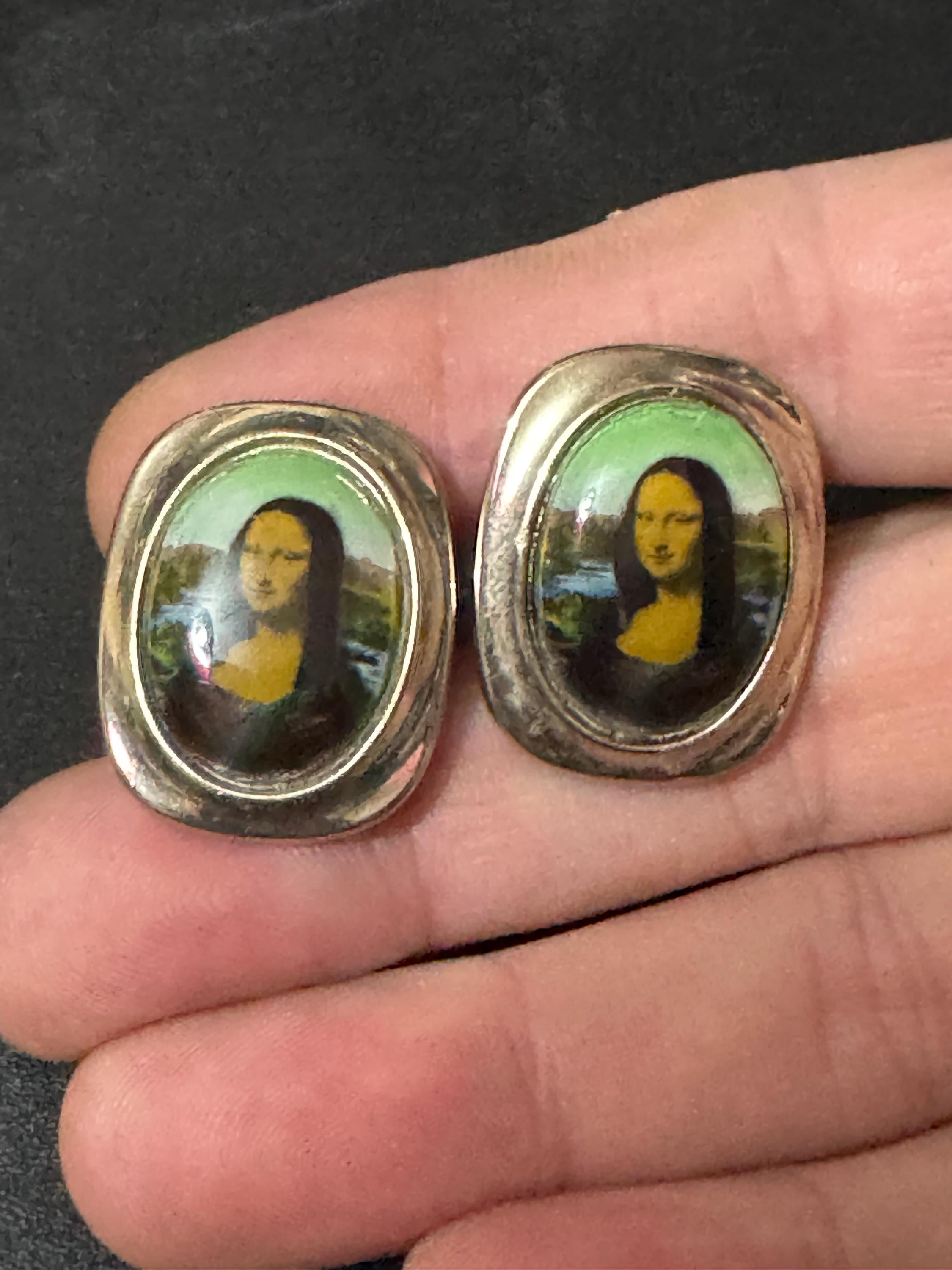mid century modernist vintage silver tone novelty fine art Mona Lisa portrait men’s cufflinks