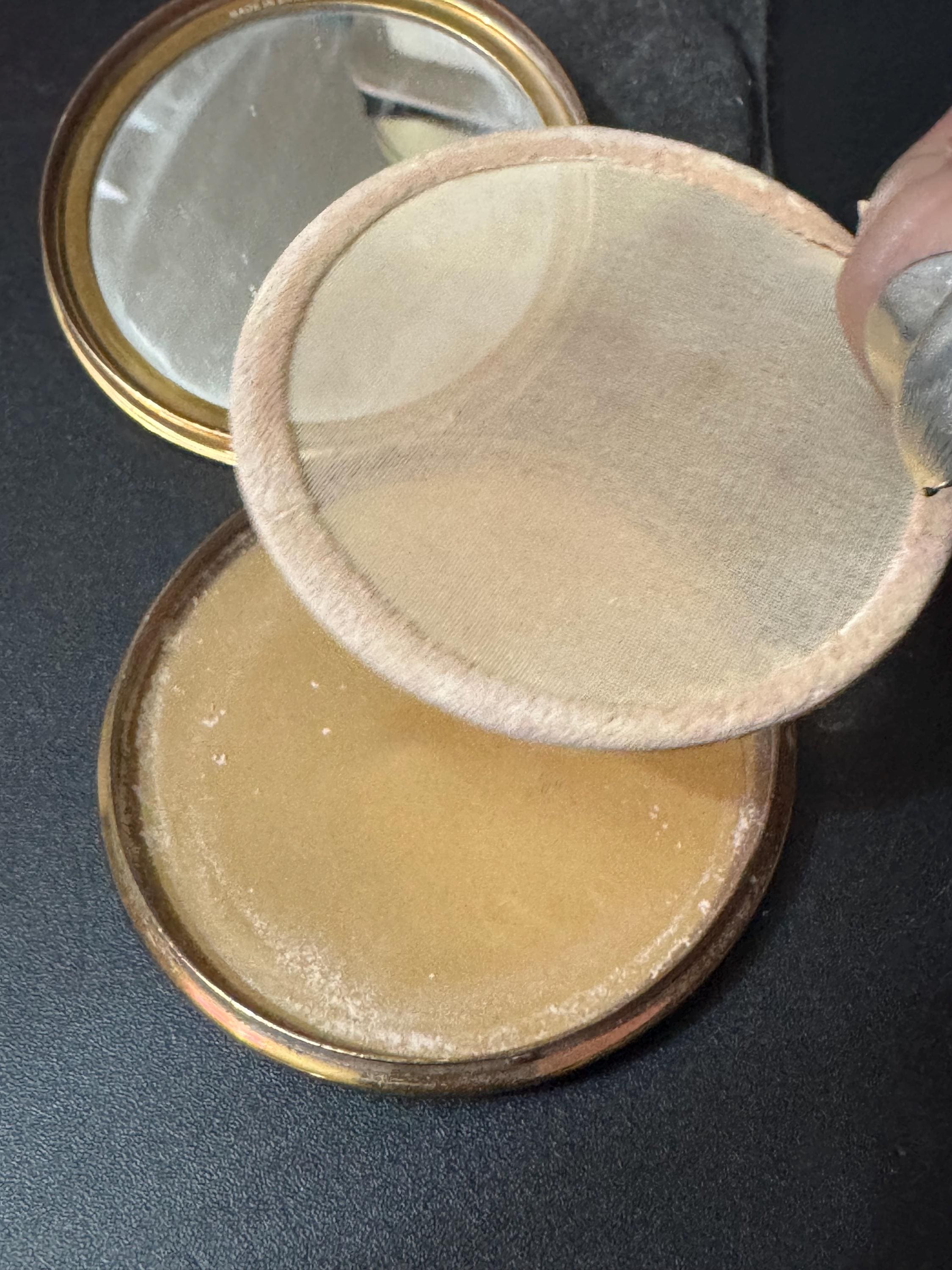 Vintage cosmetic case Red floral face powder compact gold tone