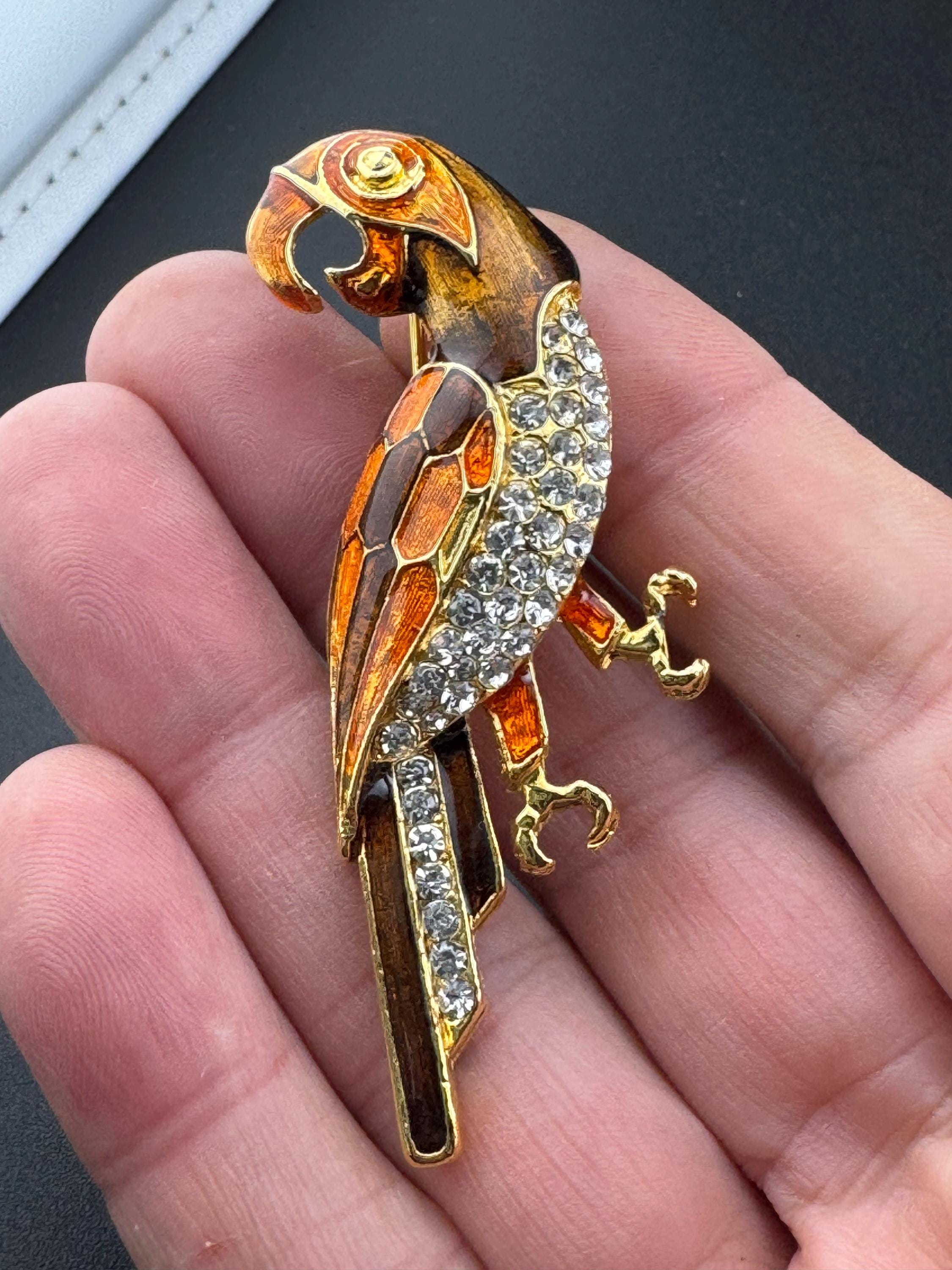 Vintage Tropical Parrot brooch set with Paste diamanté and brown orange Enamel gold tone metal 1980s