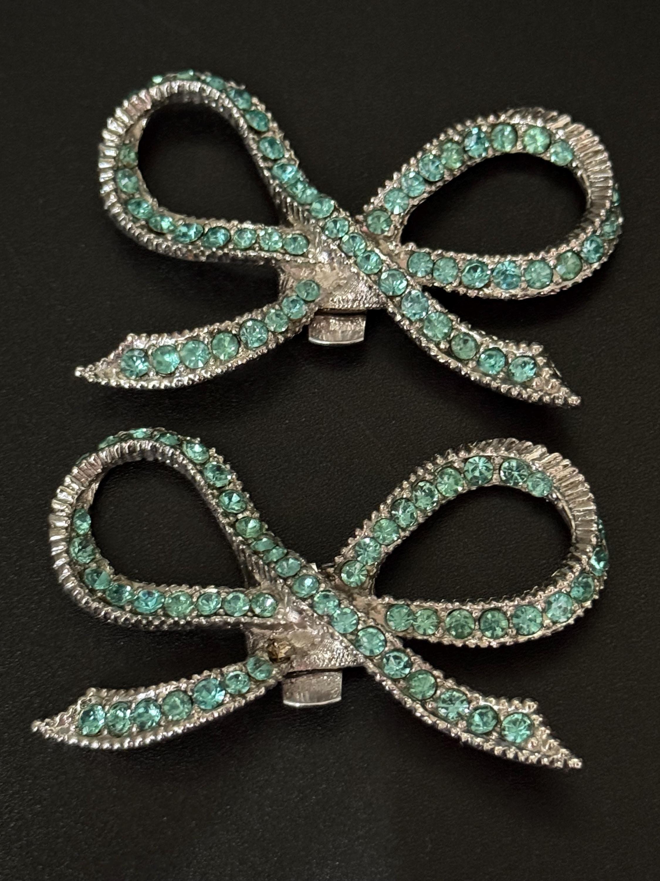 vintage Swarovski rhinestone pair of silver tone bow shoe or dress clip turquoise blue  Glass diamanté paste 6cm wide