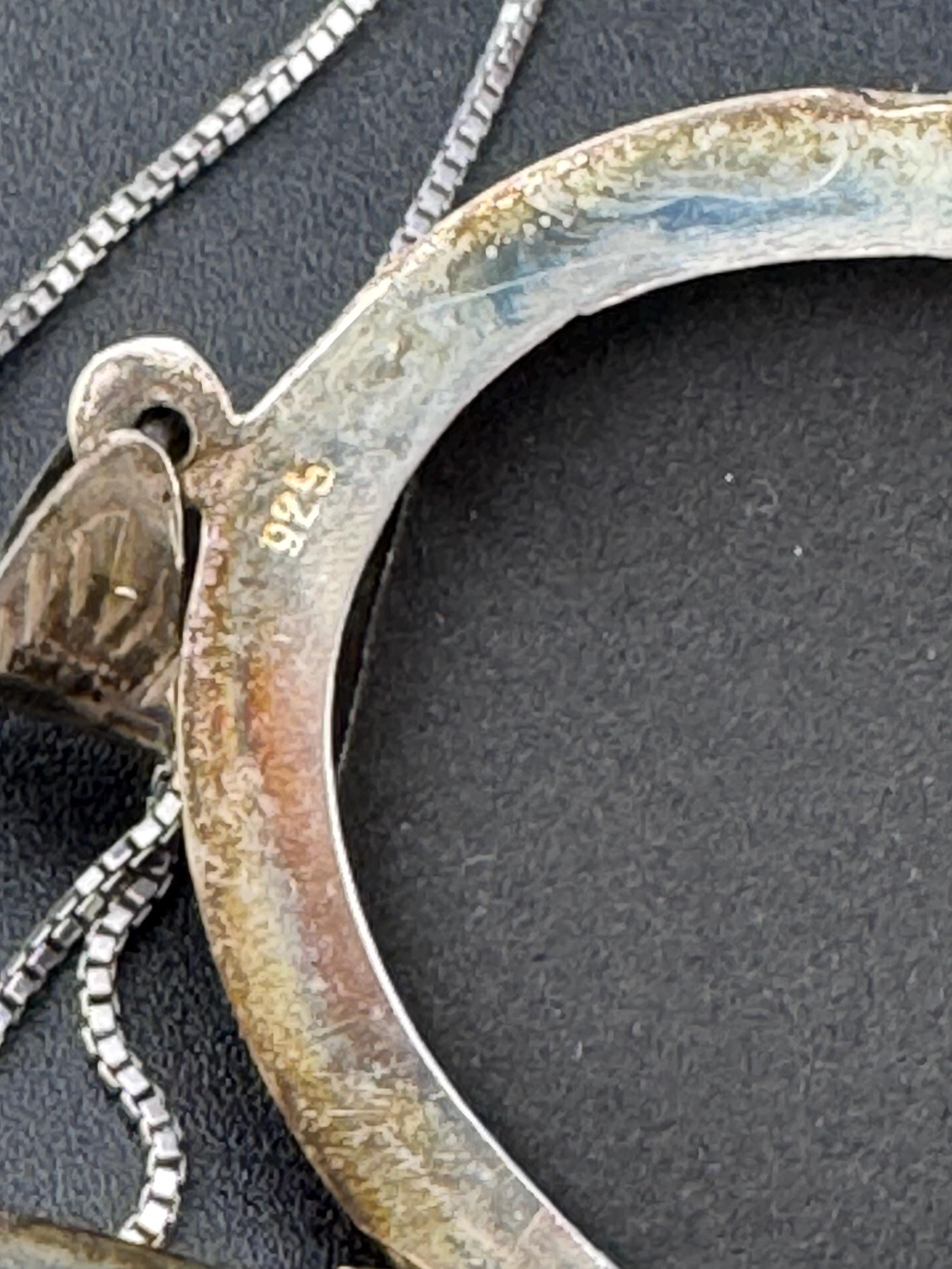 Vintage Floral Engraved Photo Locket - Sterling Silver Keepsake